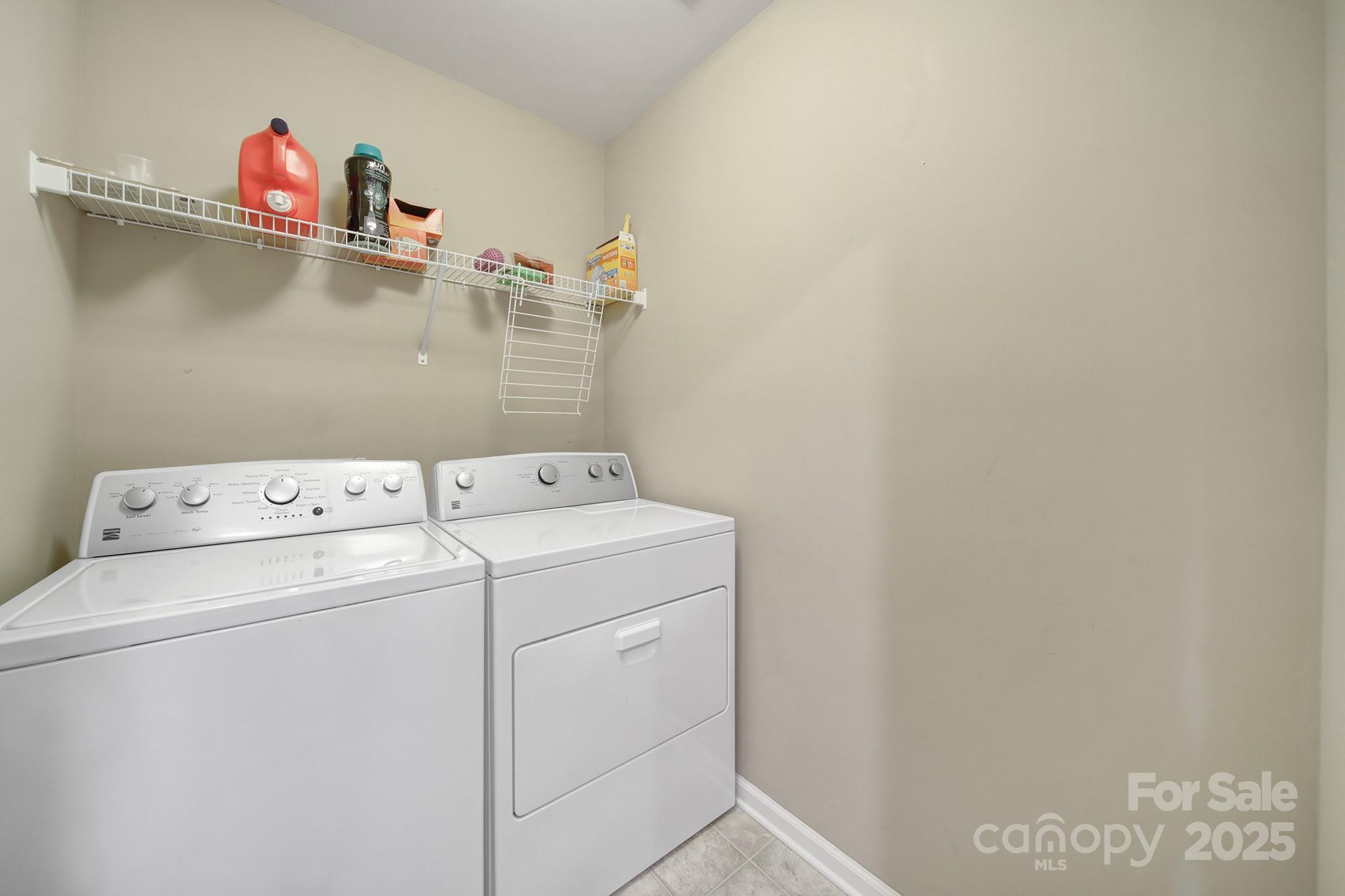 1012 Kings Bottom Drive — Fort Mill