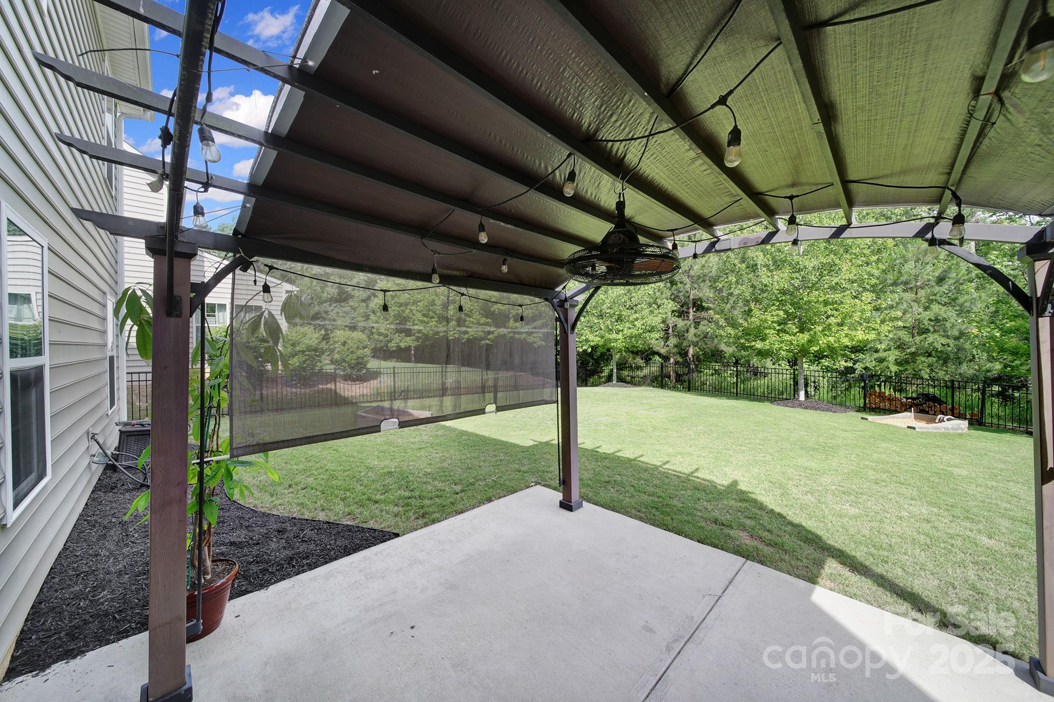 1012 Kings Bottom Drive — Fort Mill