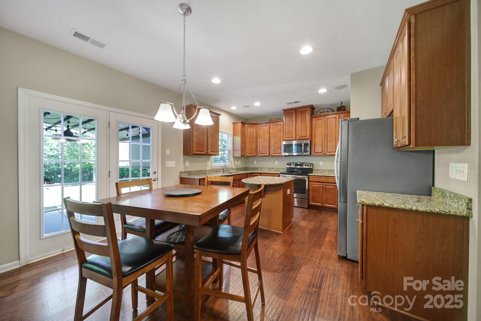 1012 Kings Bottom Drive — Fort Mill