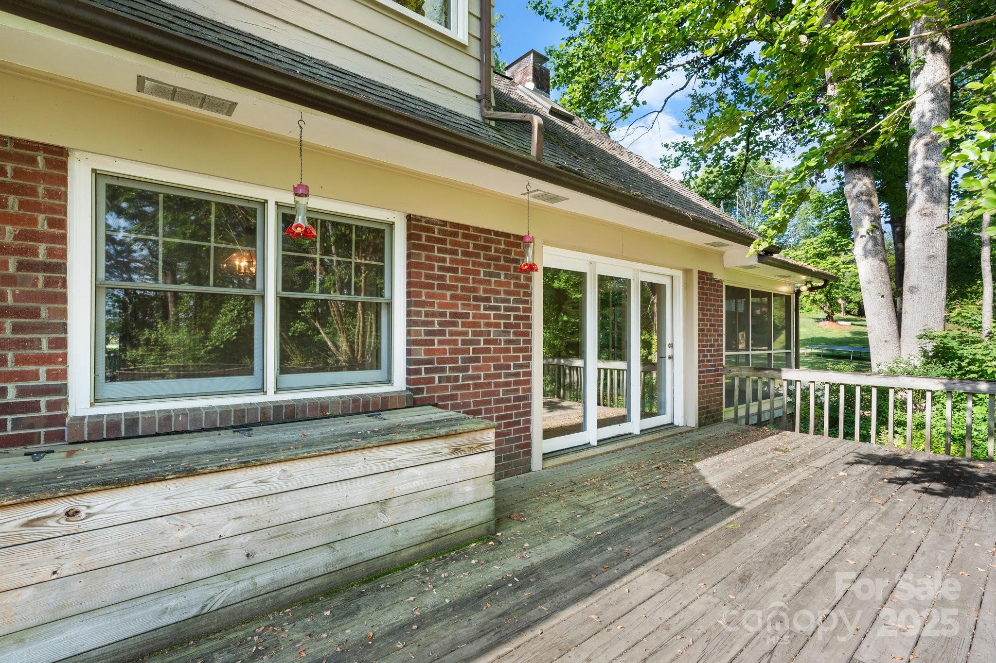 220 West Park Drive — Morganton