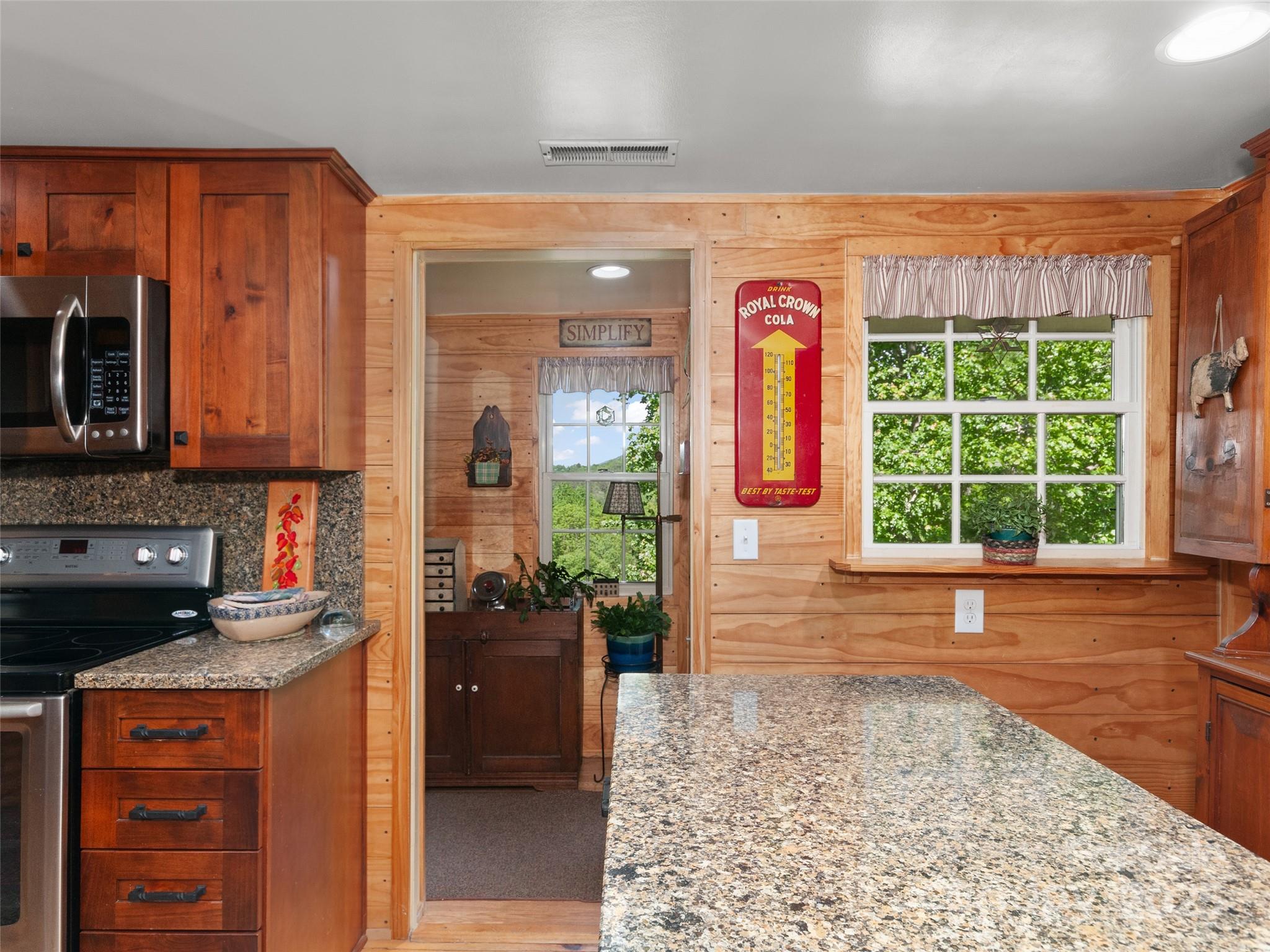 229 Crabtree Mountain Road — Canton