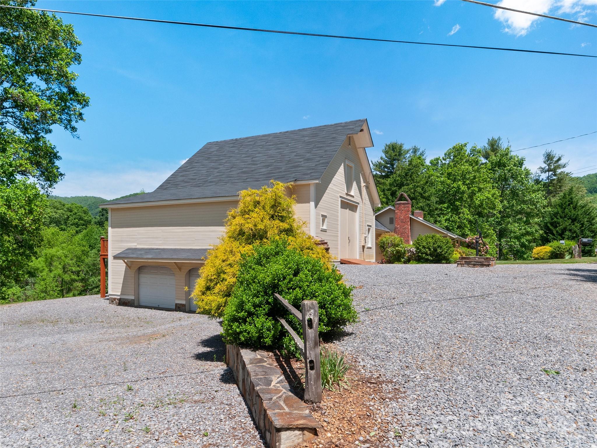 229 Crabtree Mountain Road — Canton