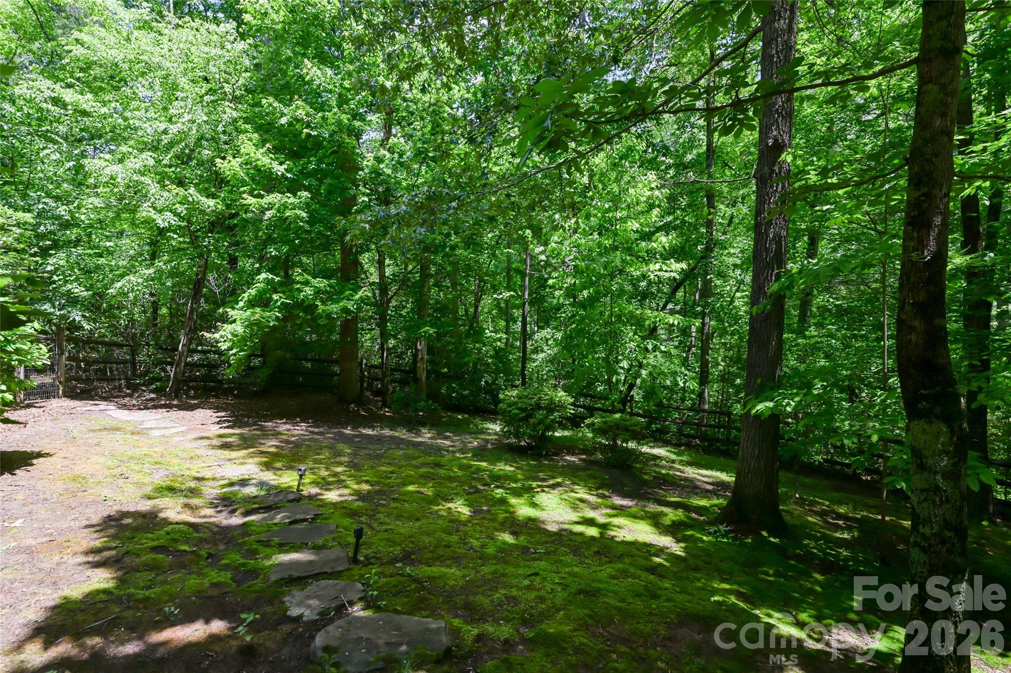 1 East Owl Creek Lane — Fairview