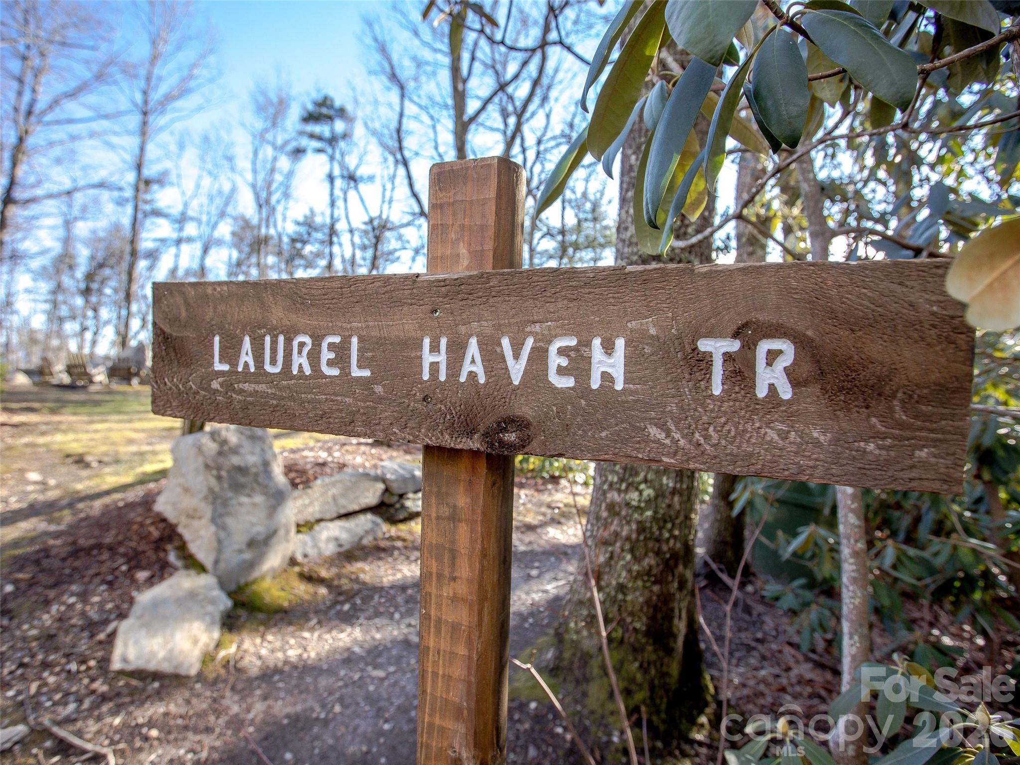 1 East Owl Creek Lane — Fairview