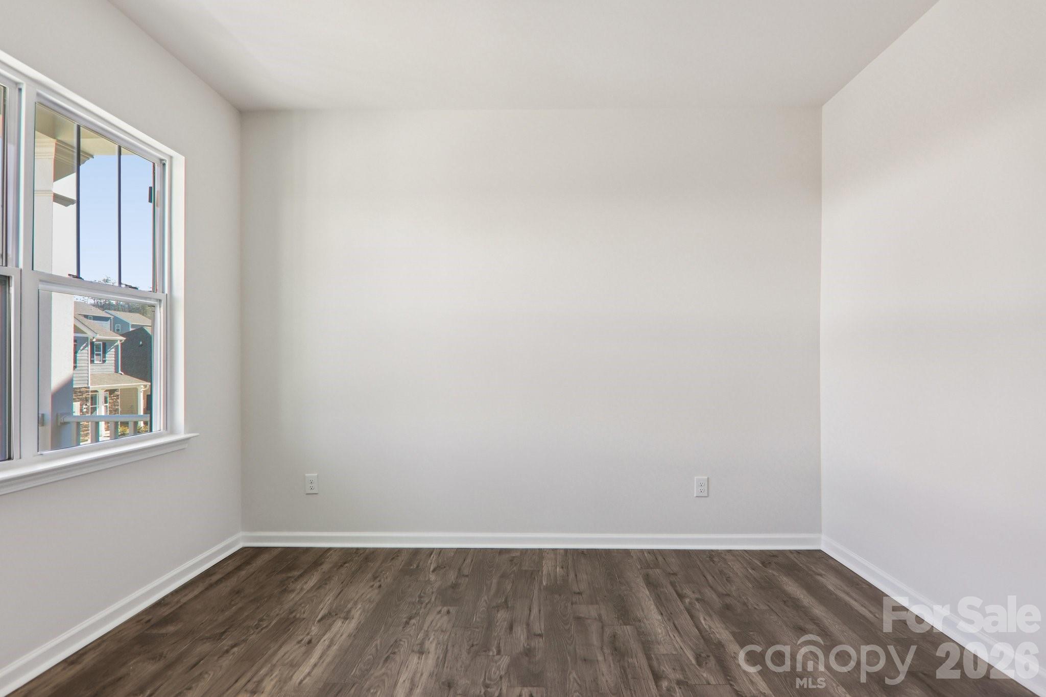 827 Adelston Lane — Asheville