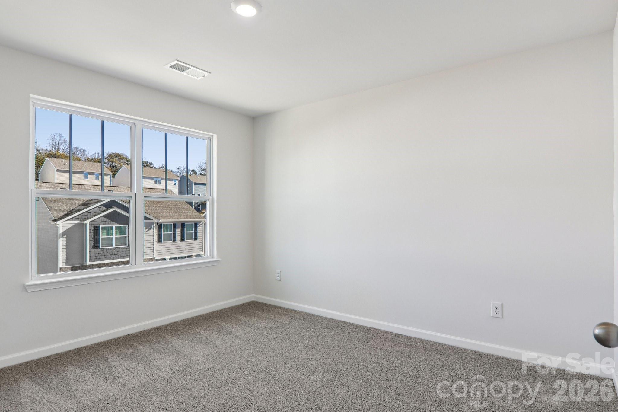 827 Adelston Lane — Asheville