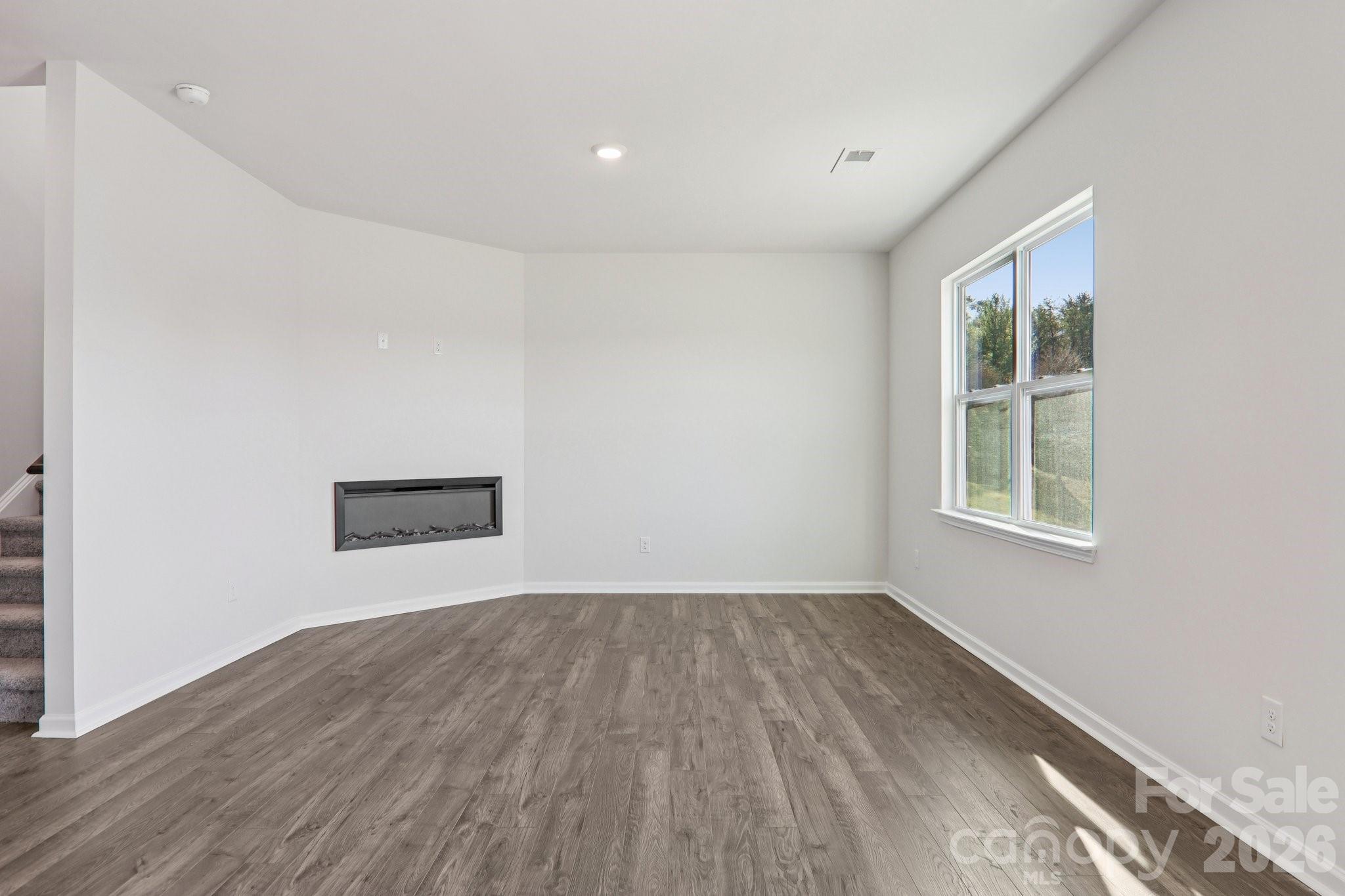 827 Adelston Lane — Asheville