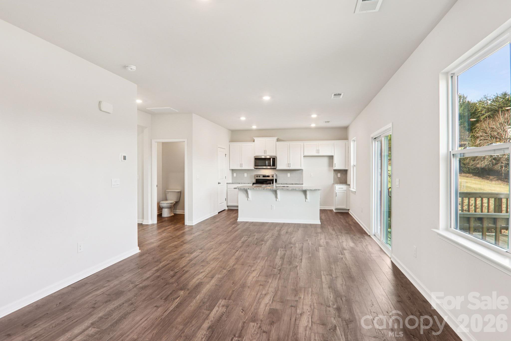 831 Adelston Lane — Asheville