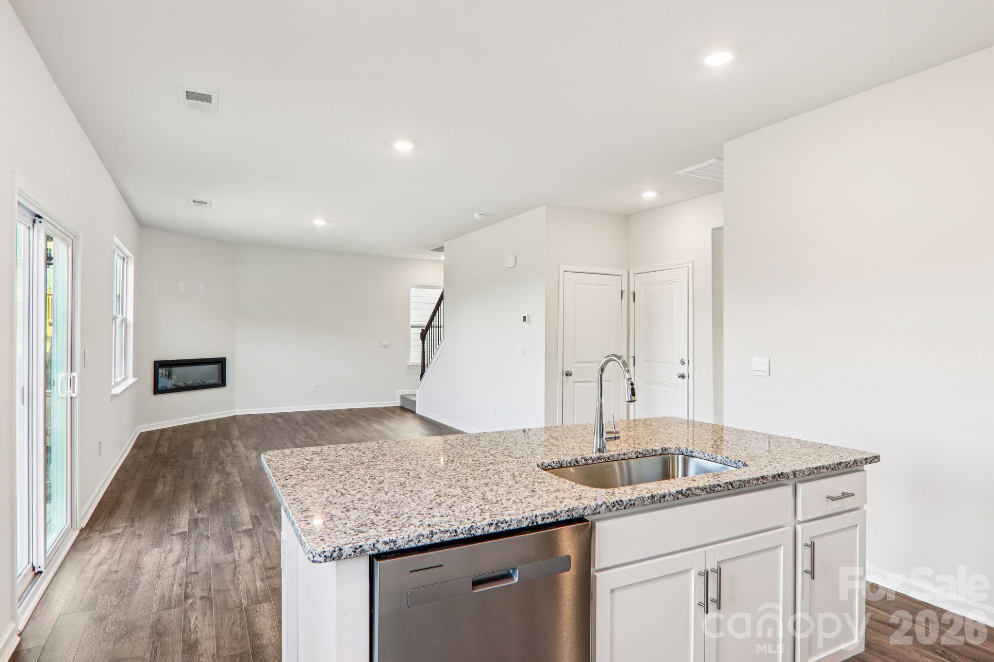 831 Adelston Lane — Asheville