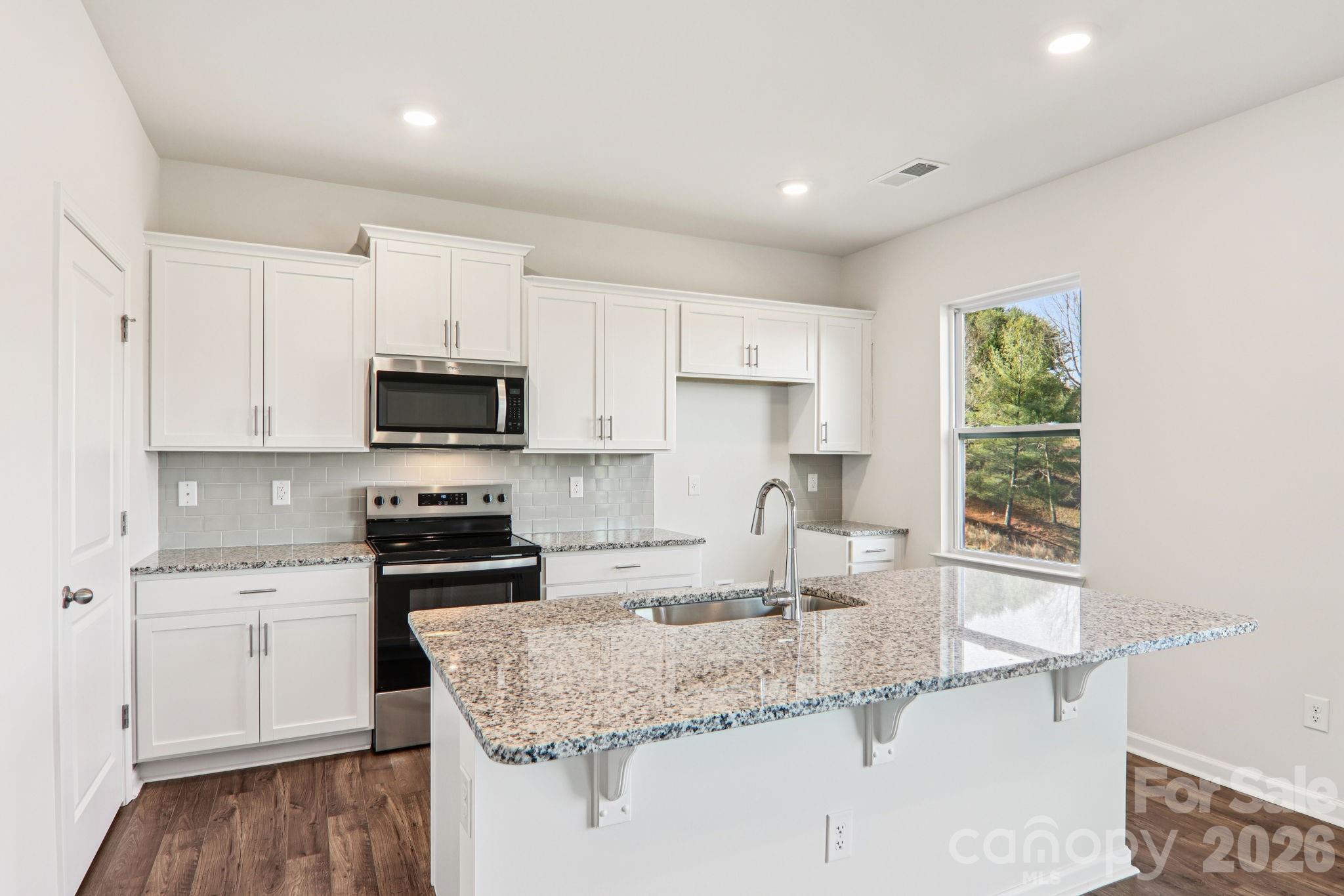 831 Adelston Lane — Asheville