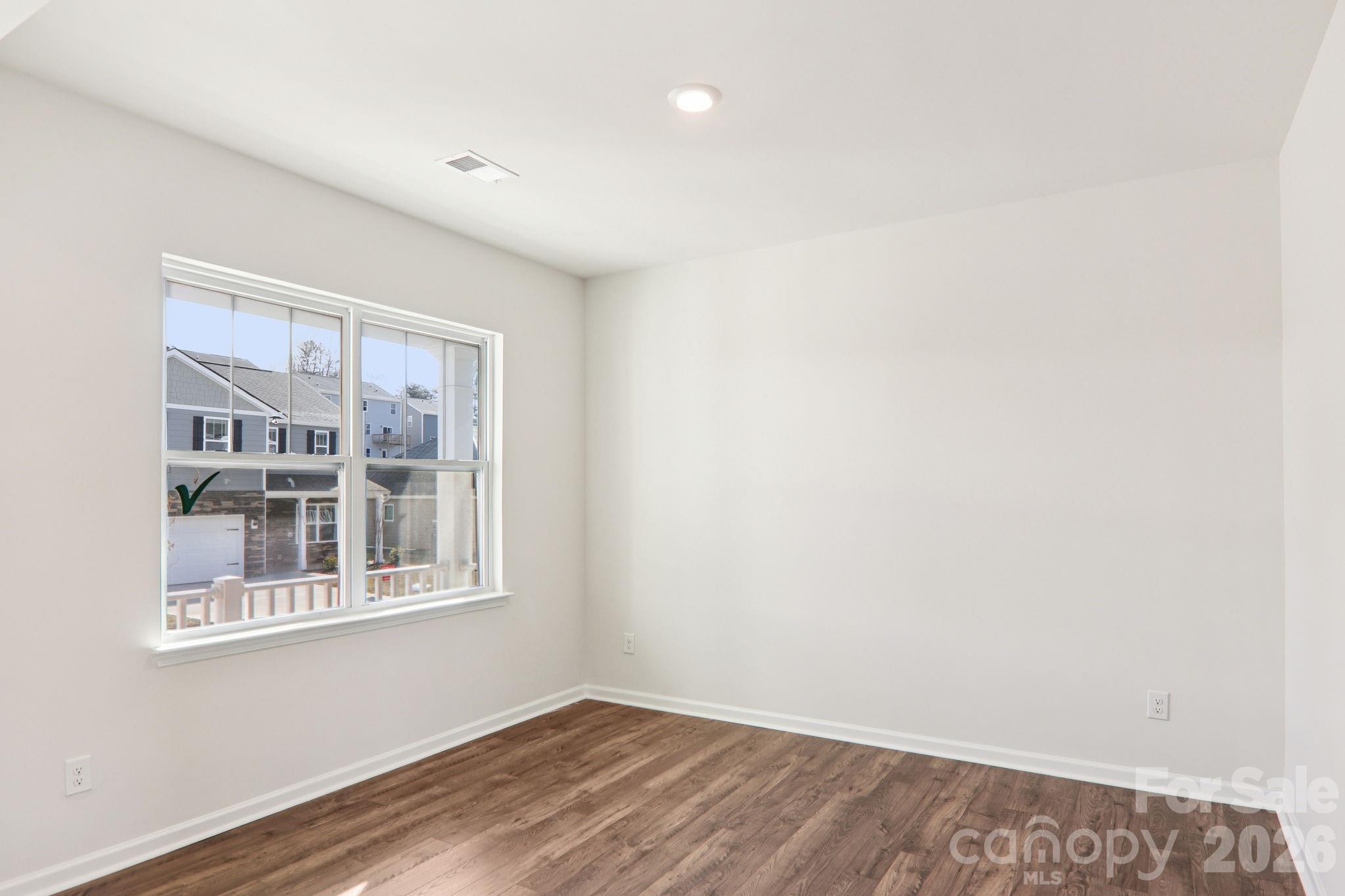831 Adelston Lane — Asheville