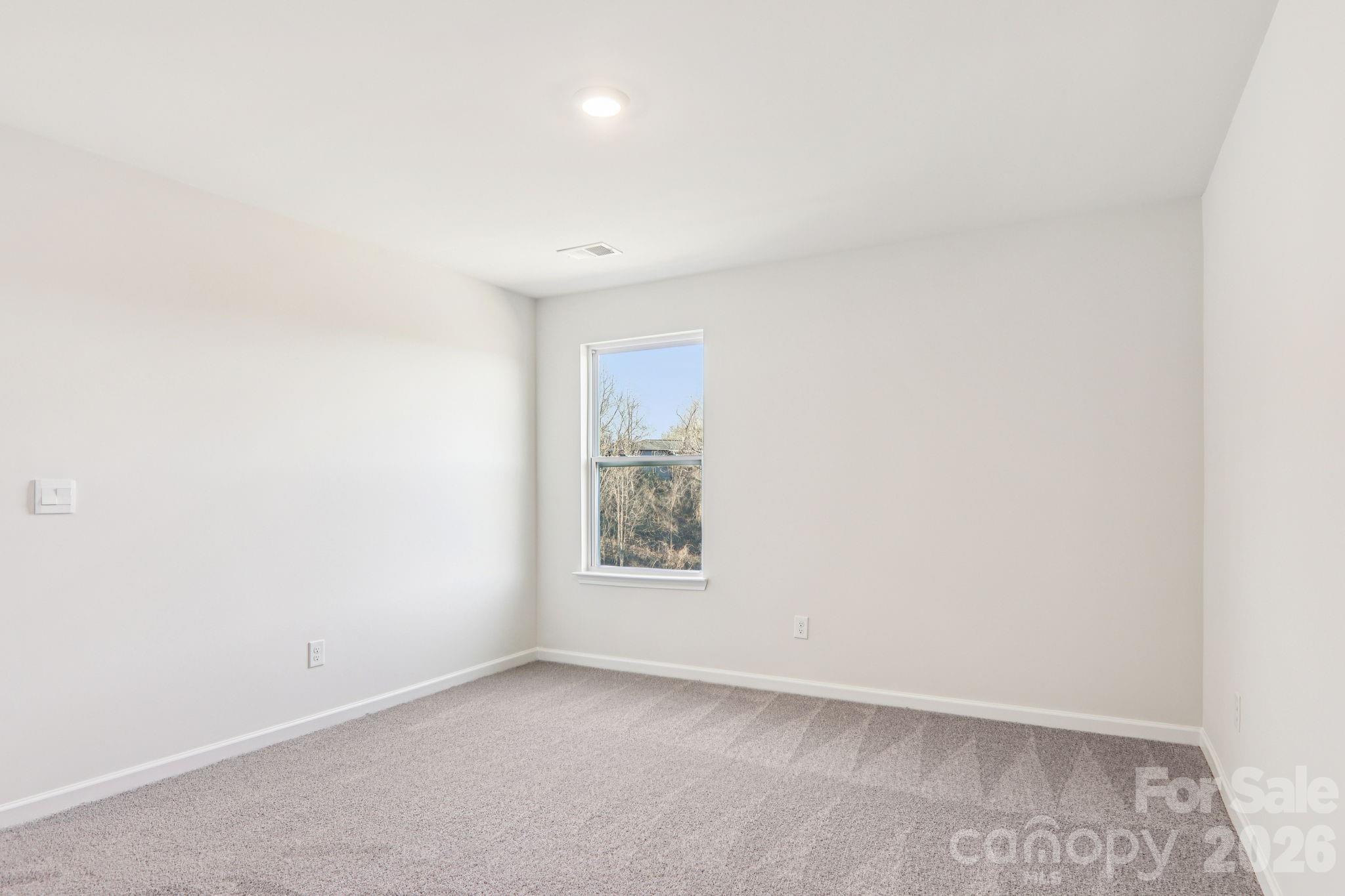 831 Adelston Lane — Asheville