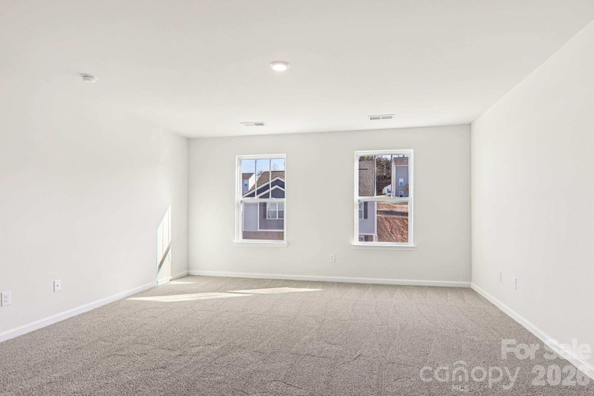 831 Adelston Lane — Asheville