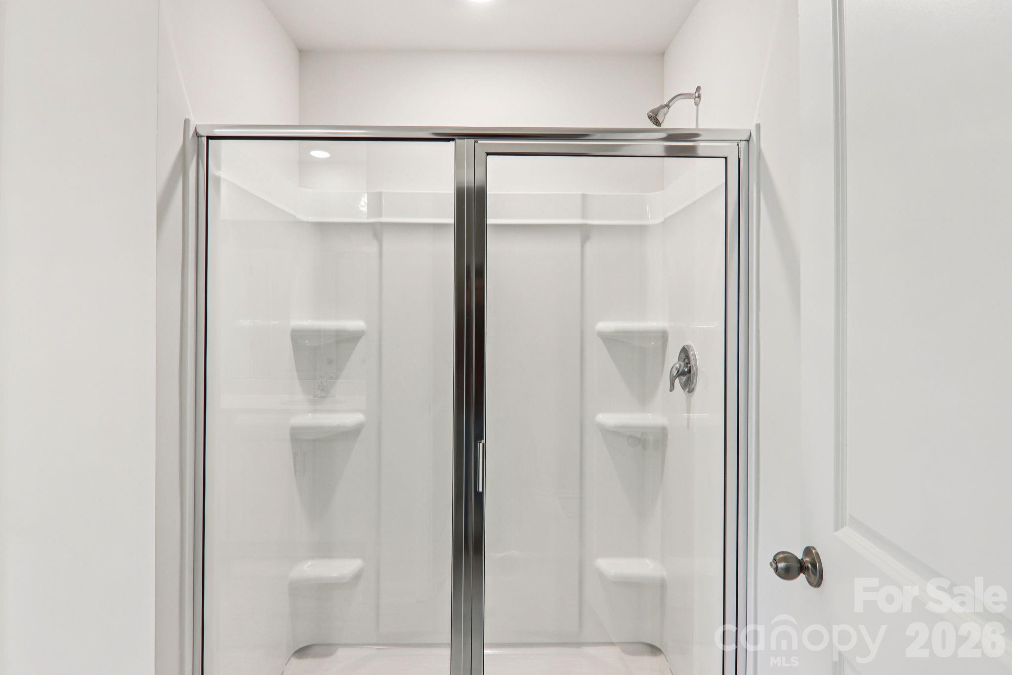 831 Adelston Lane — Asheville