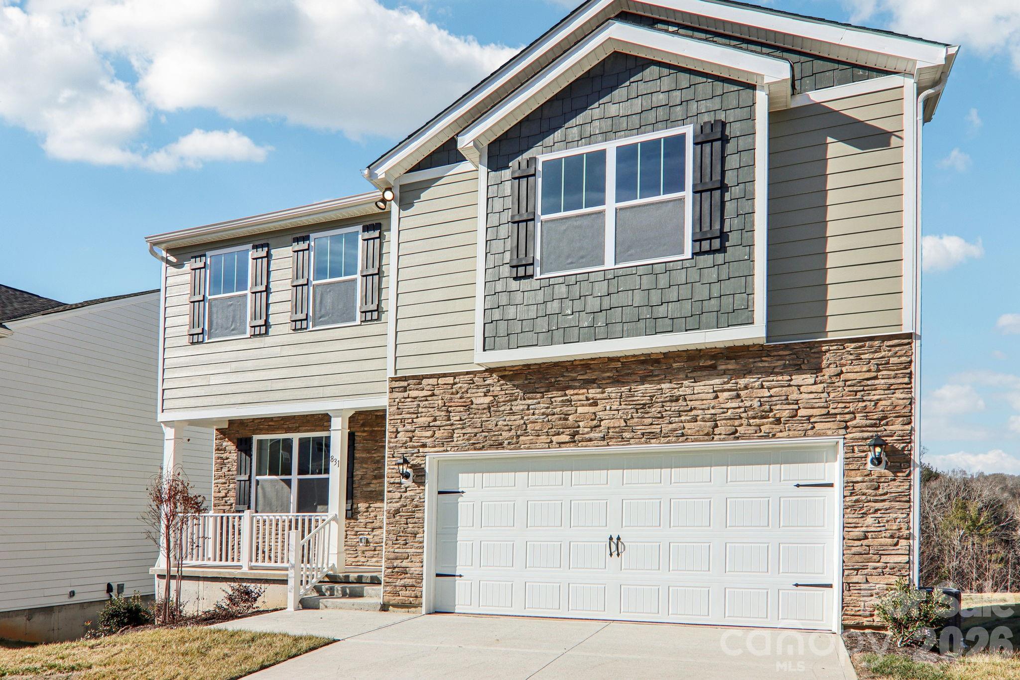 831 Adelston Lane — Asheville