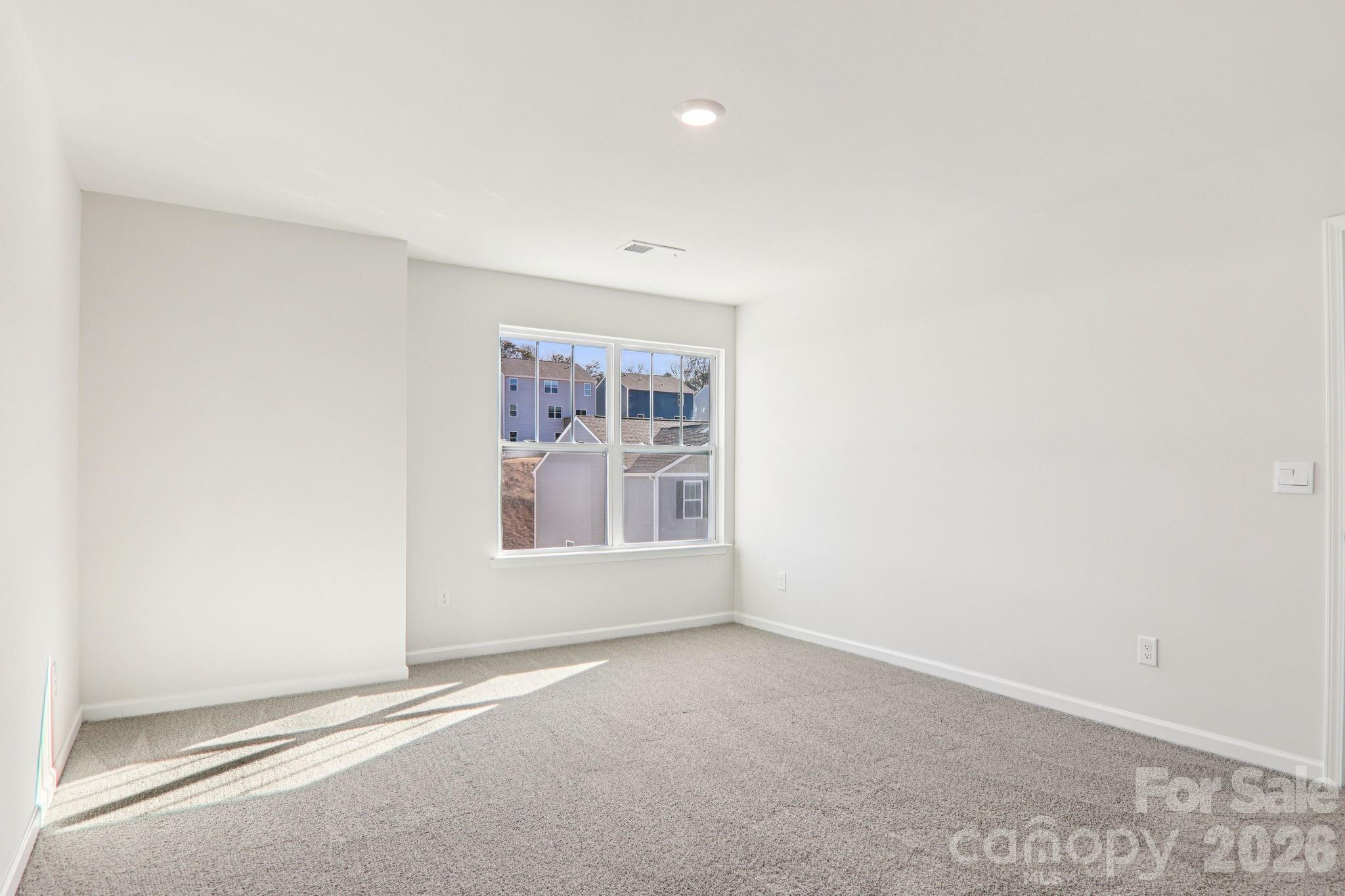 831 Adelston Lane — Asheville
