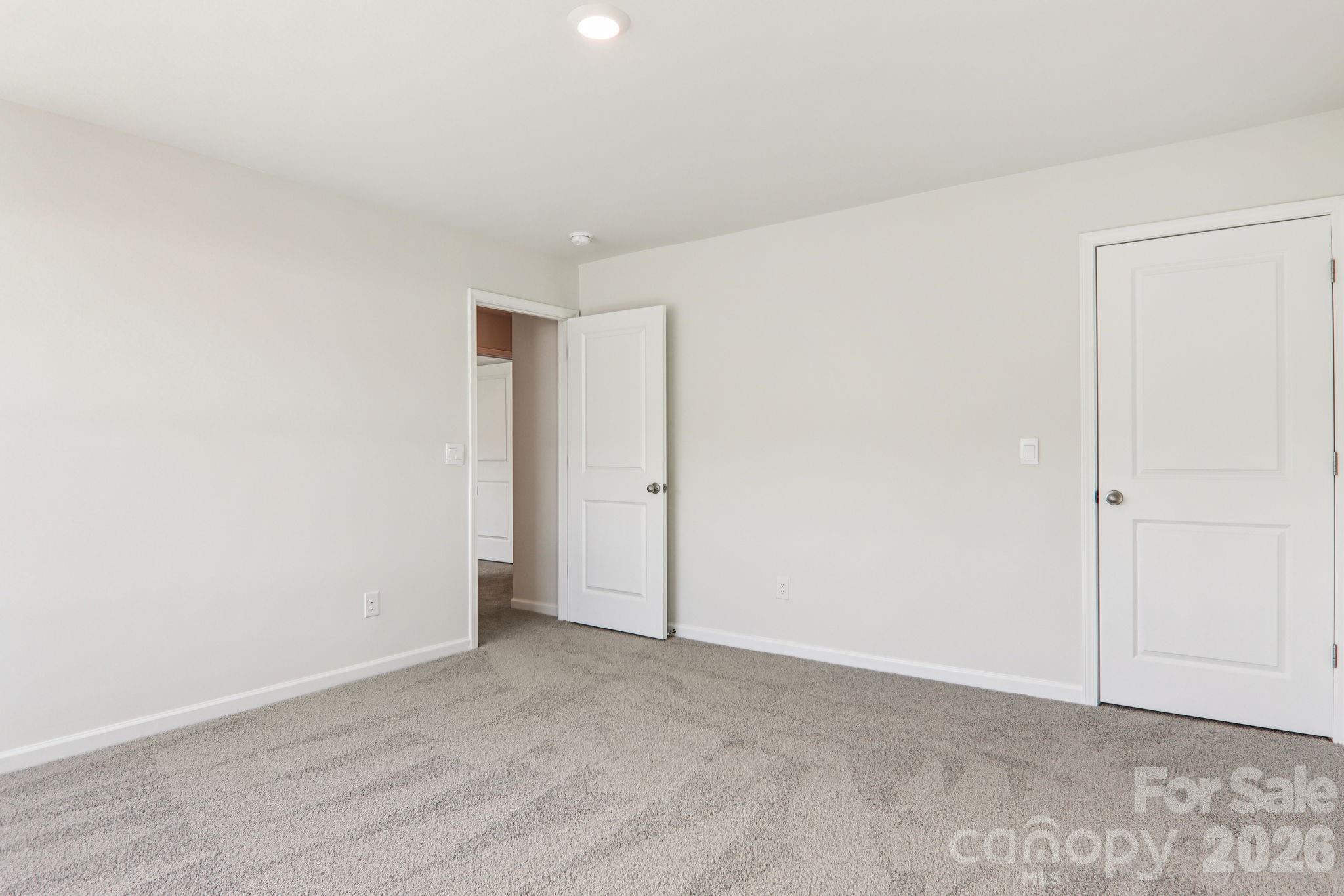 831 Adelston Lane — Asheville
