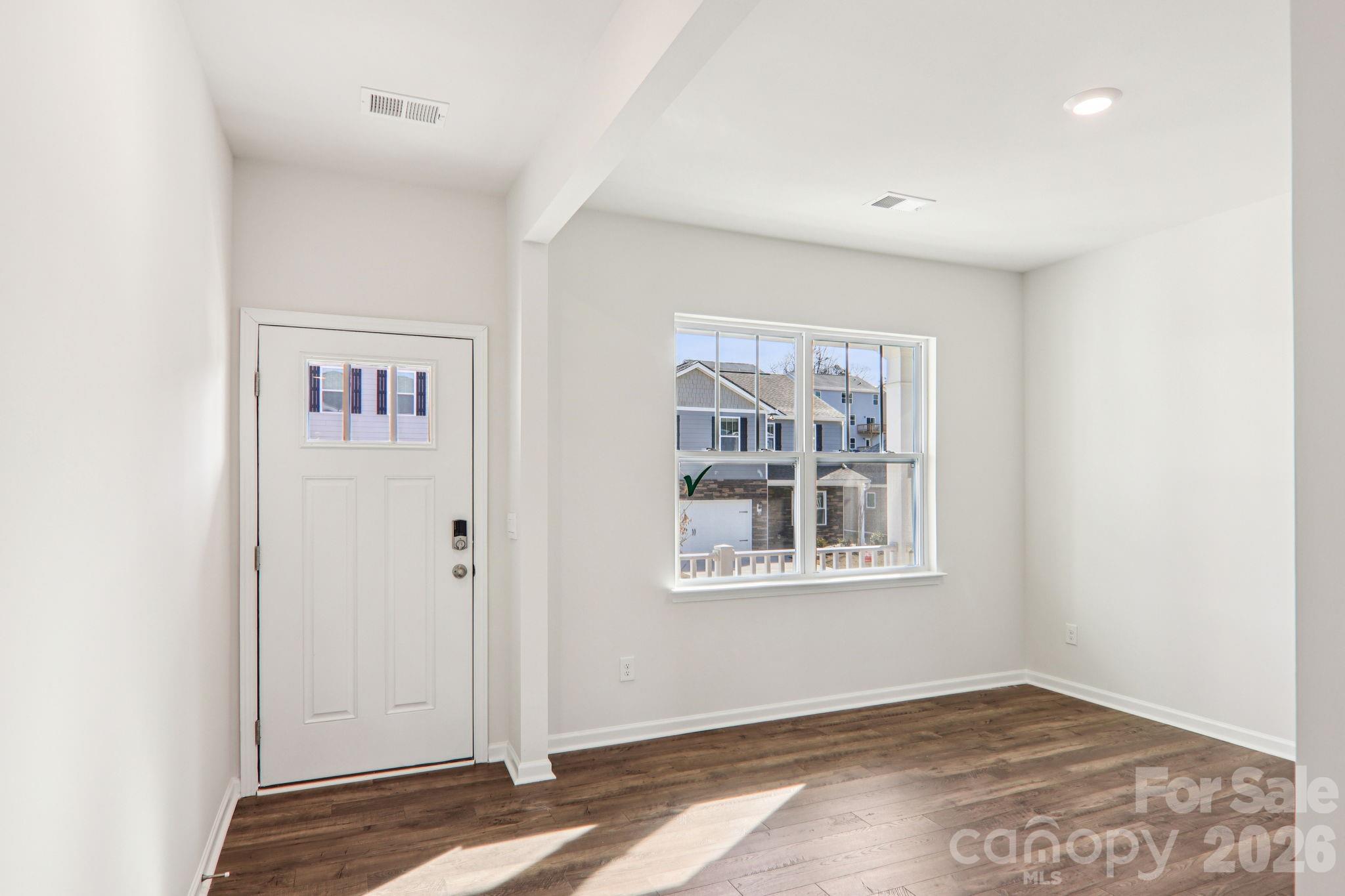 831 Adelston Lane — Asheville