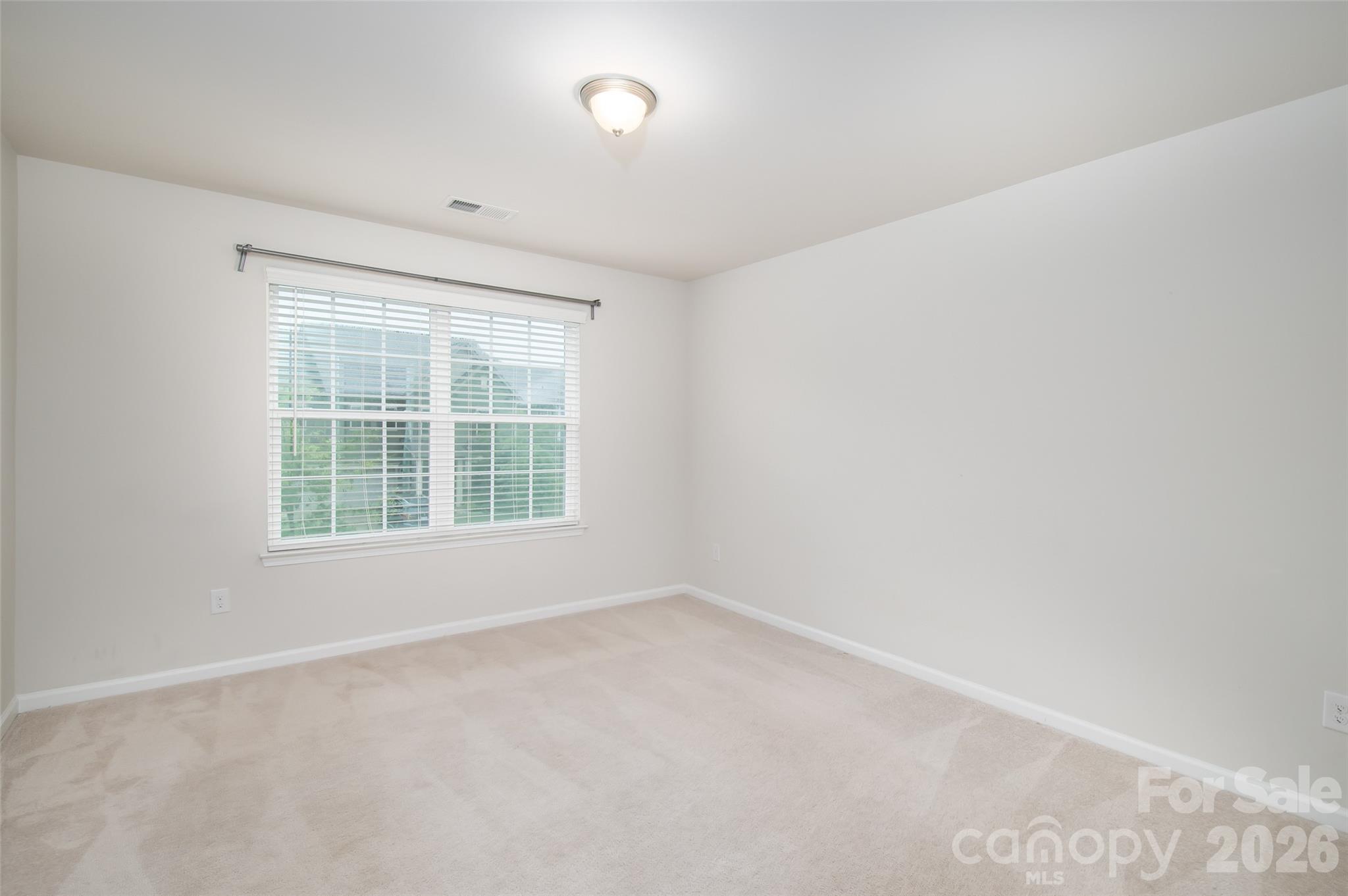 150 W Morehouse Avenue — Mooresville
