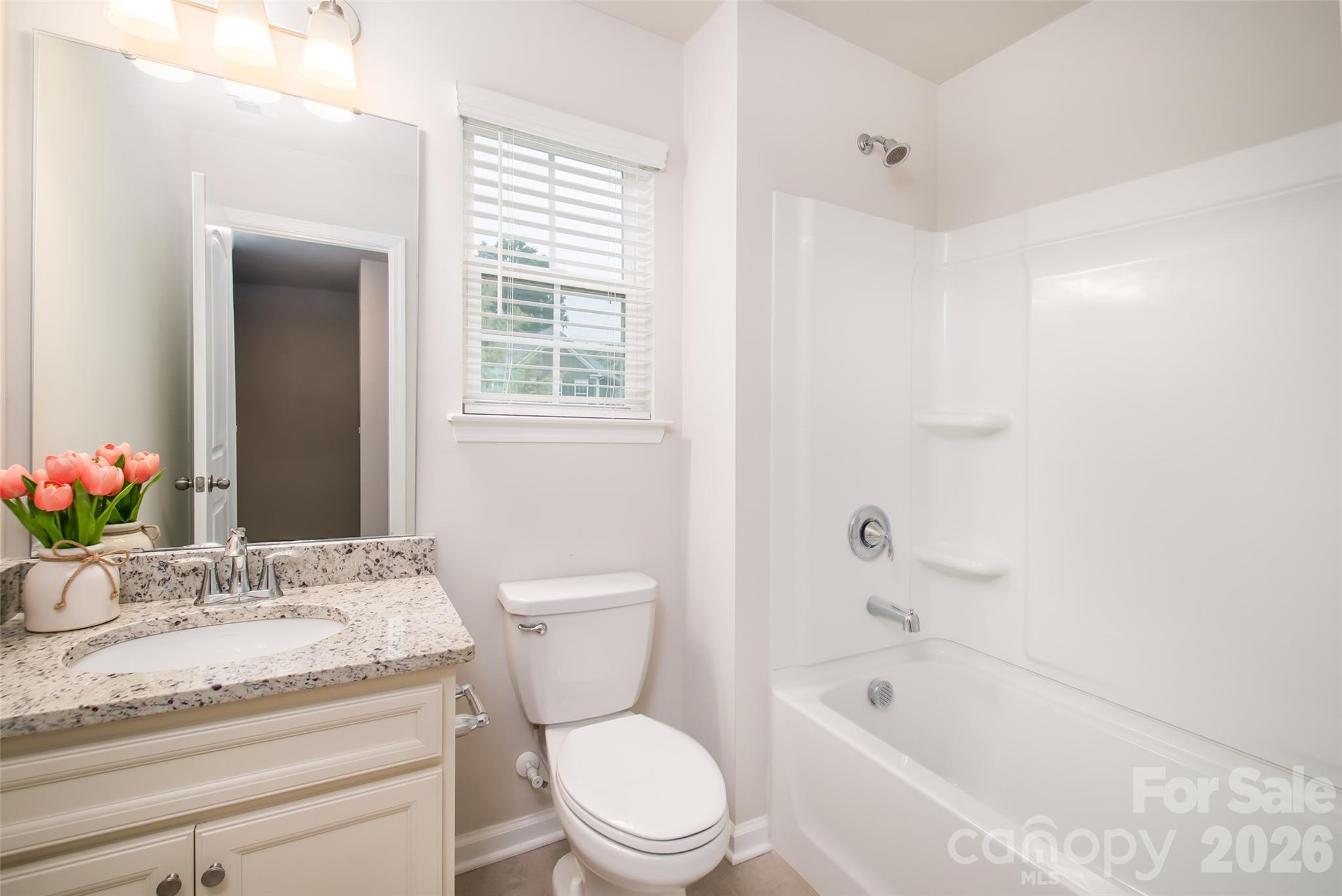 150 W Morehouse Avenue — Mooresville