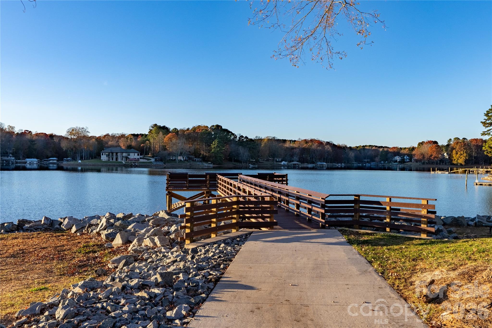 150 W Morehouse Avenue — Mooresville