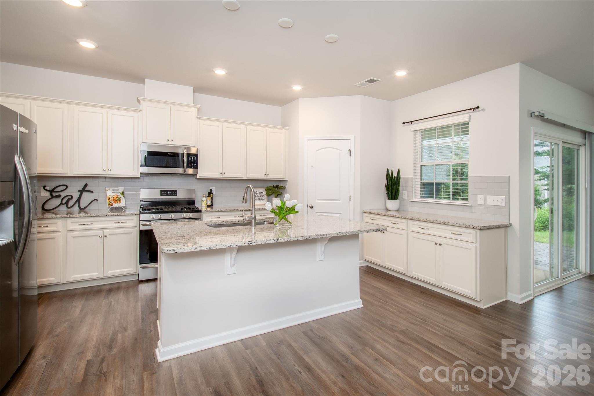150 W Morehouse Avenue — Mooresville