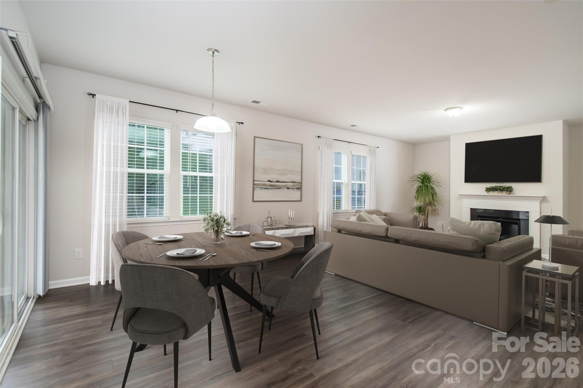 150 W Morehouse Avenue — Mooresville