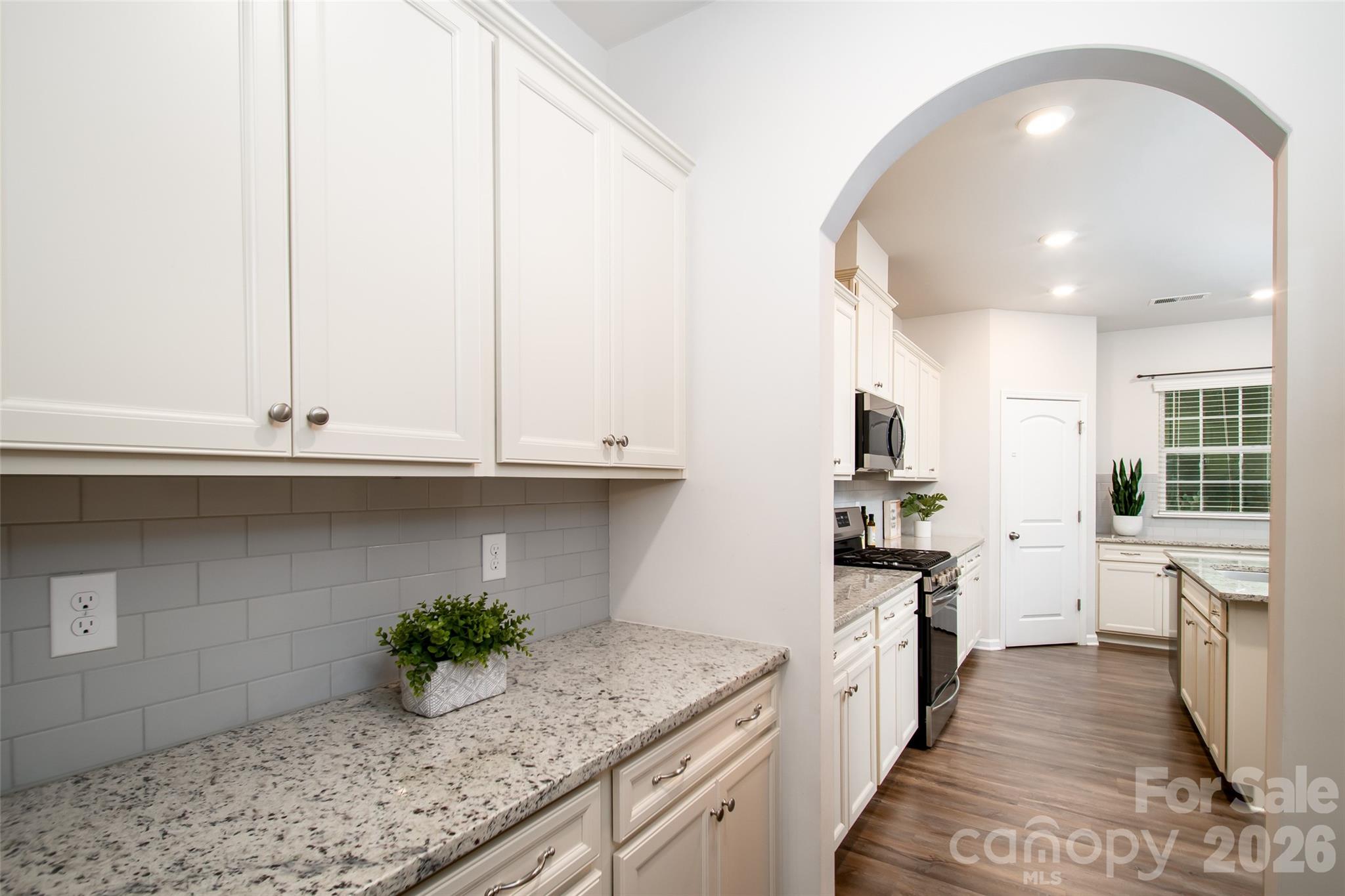 150 W Morehouse Avenue — Mooresville