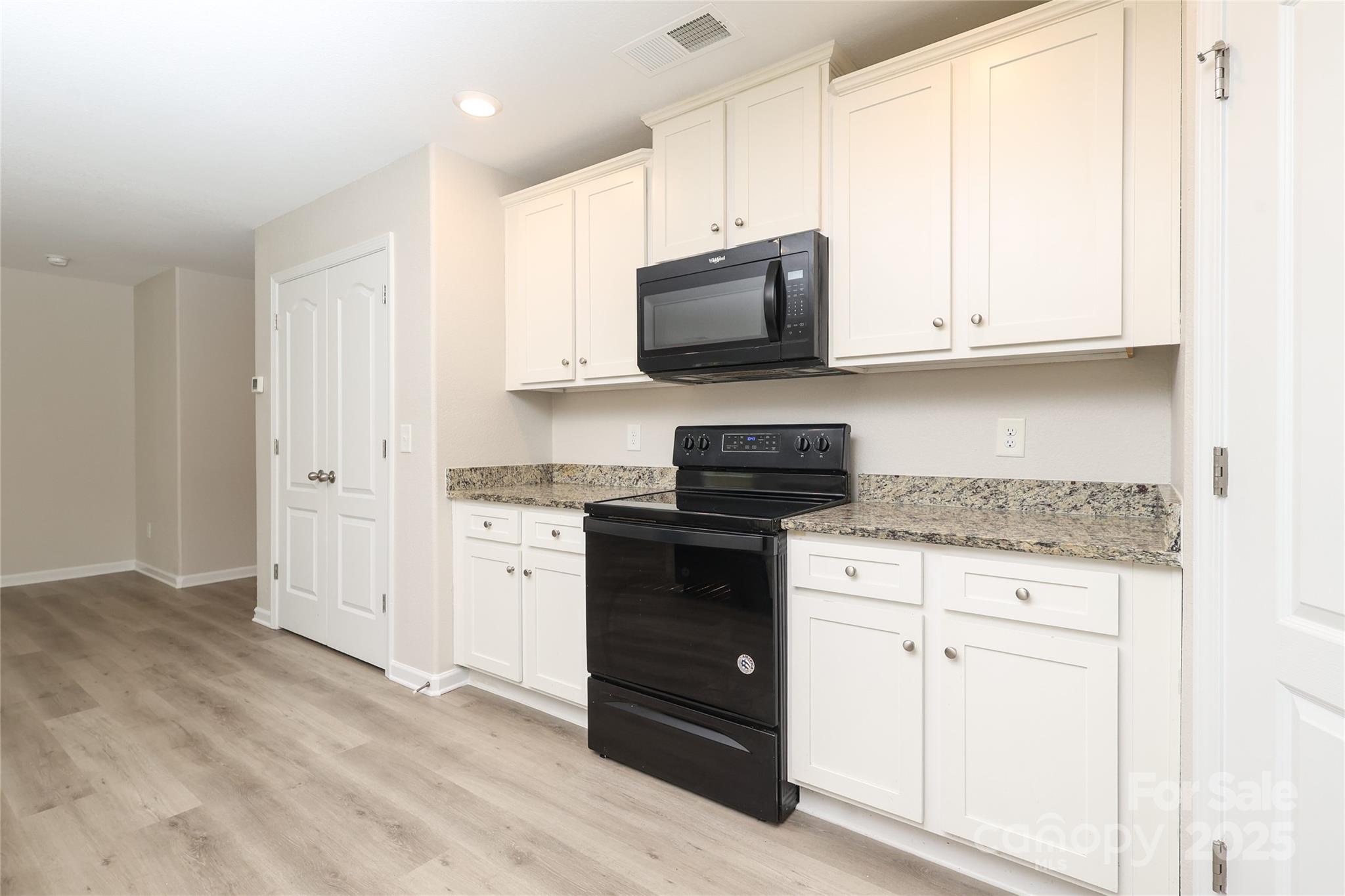 3349 Ellingford Road — Charlotte