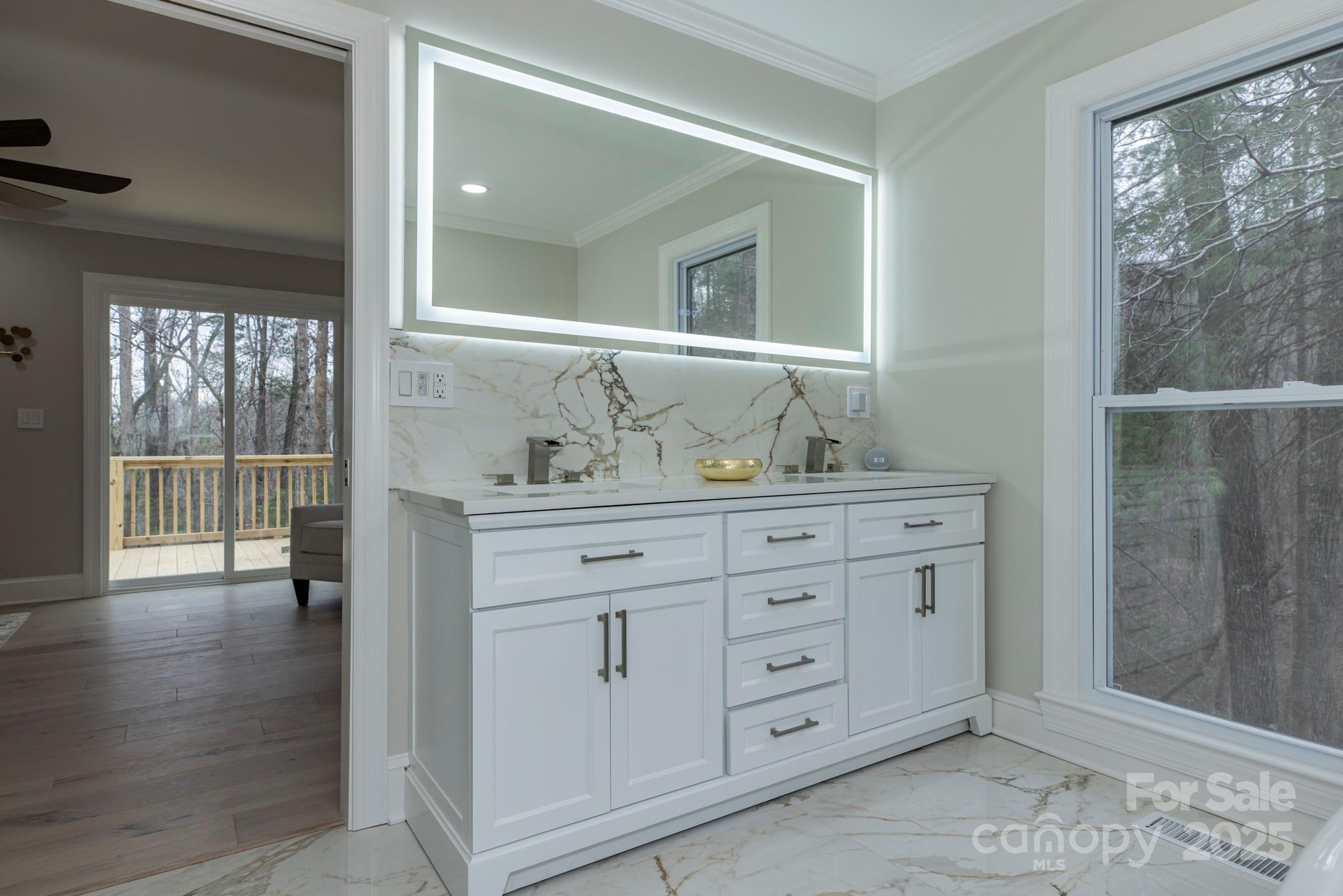 455 Old Farms Road — Wilkesboro