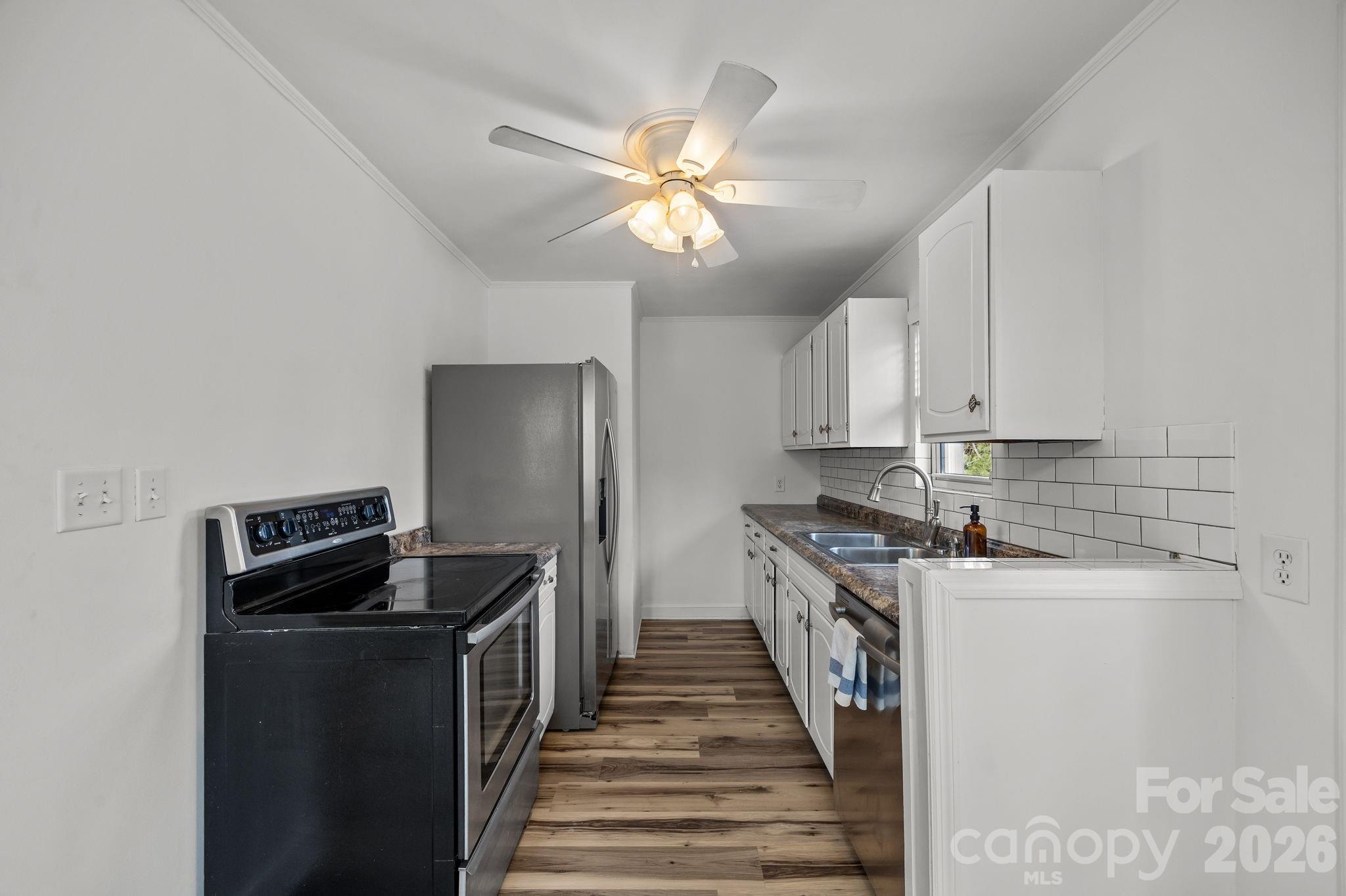 175 Chatham Road — Asheville