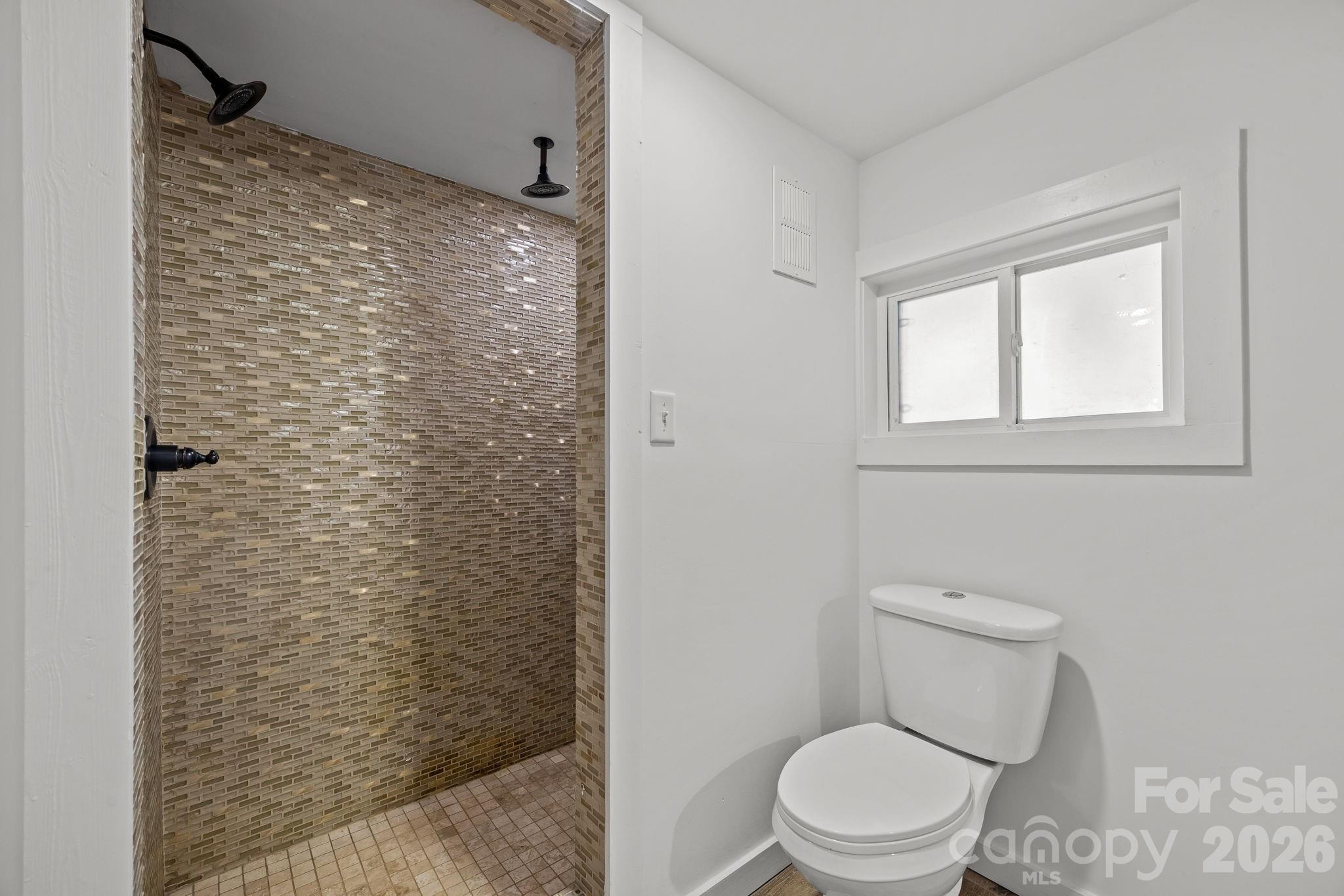 175 Chatham Road — Asheville