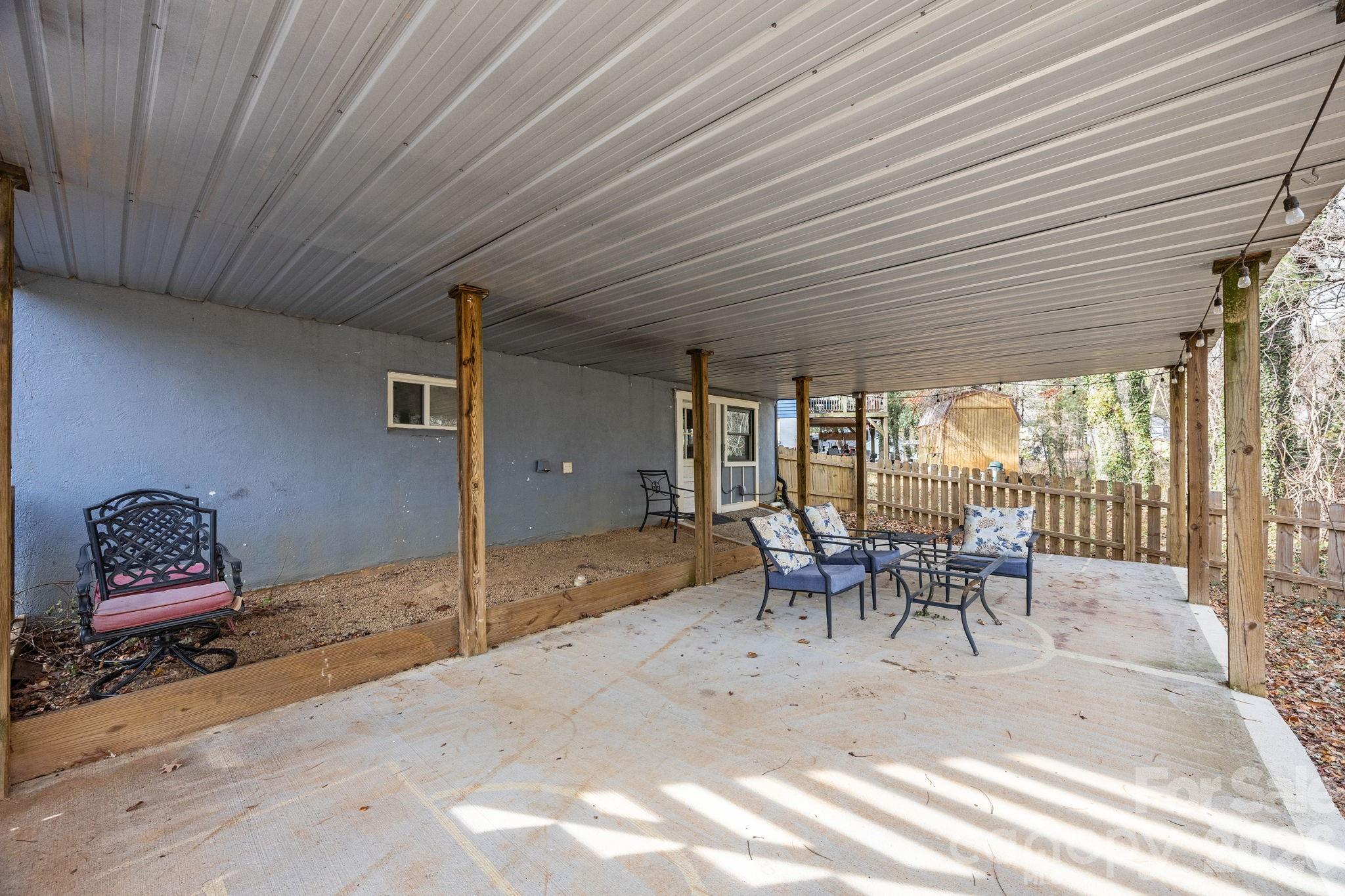 175 Chatham Road — Asheville