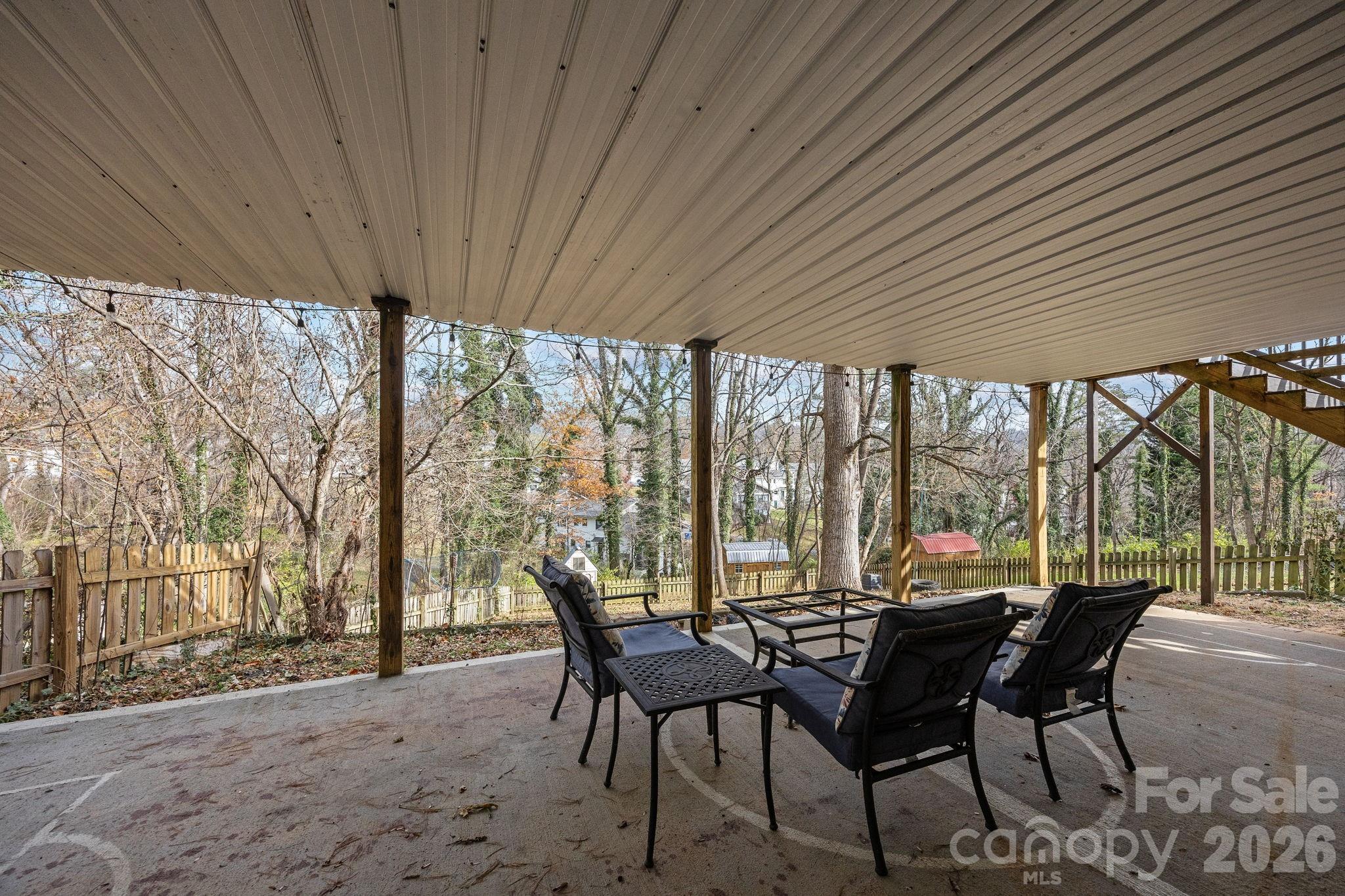 175 Chatham Road — Asheville