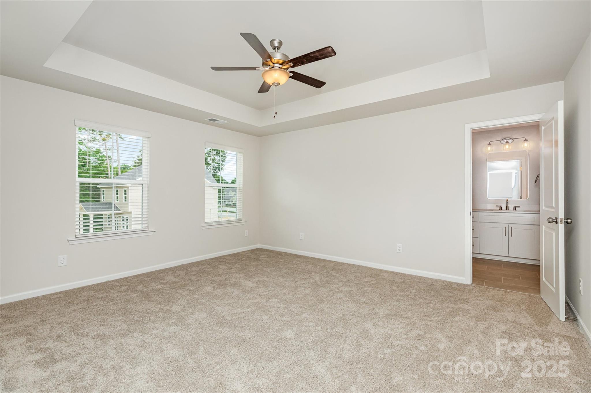 2039 Sadler Woods Lane — Charlotte