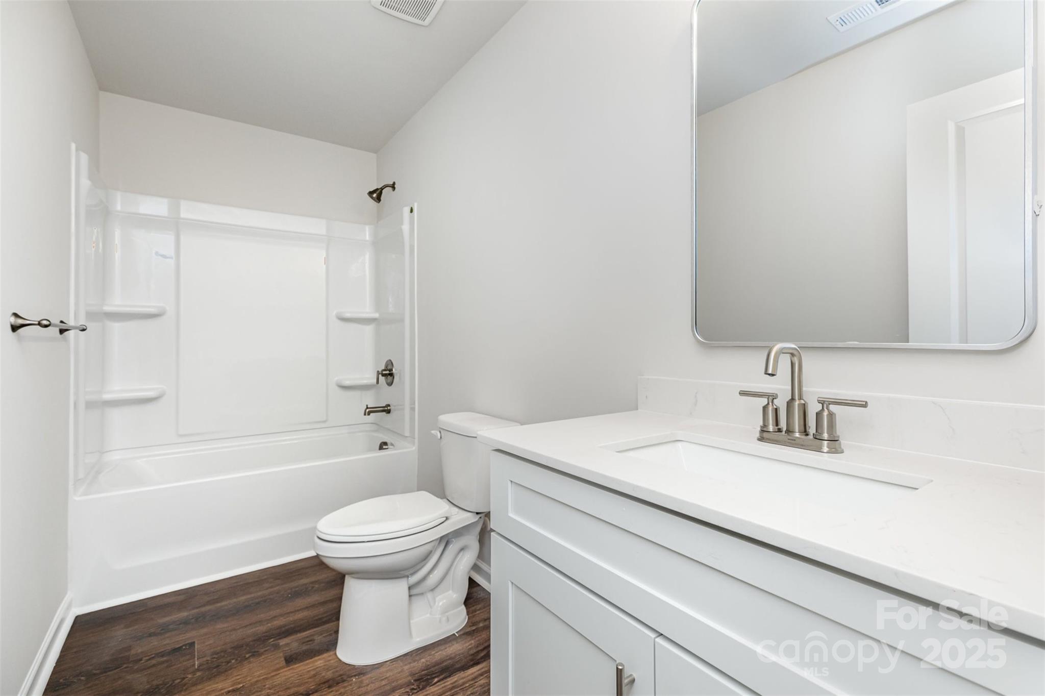 2039 Sadler Woods Lane — Charlotte