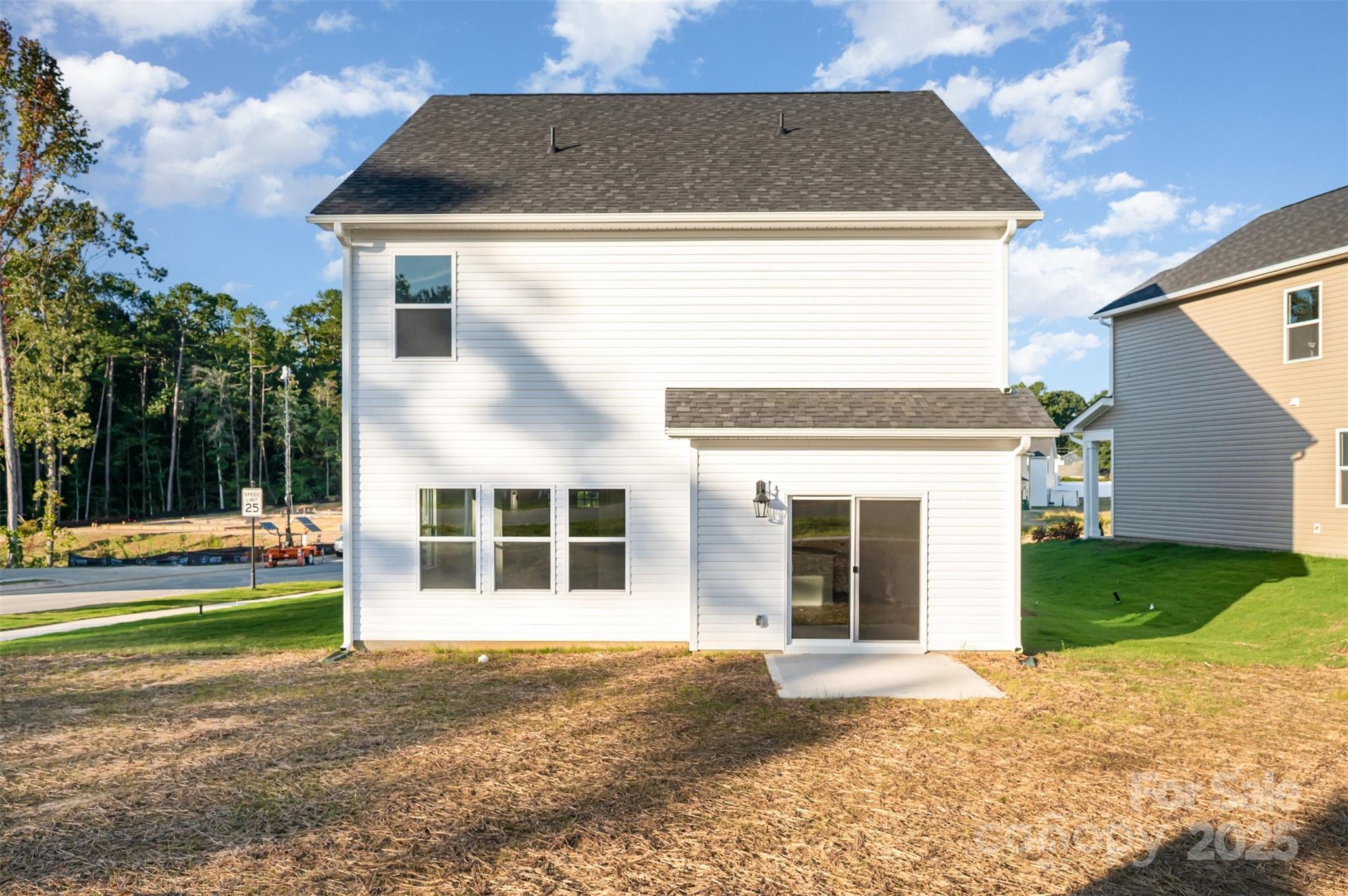 2039 Sadler Woods Lane — Charlotte