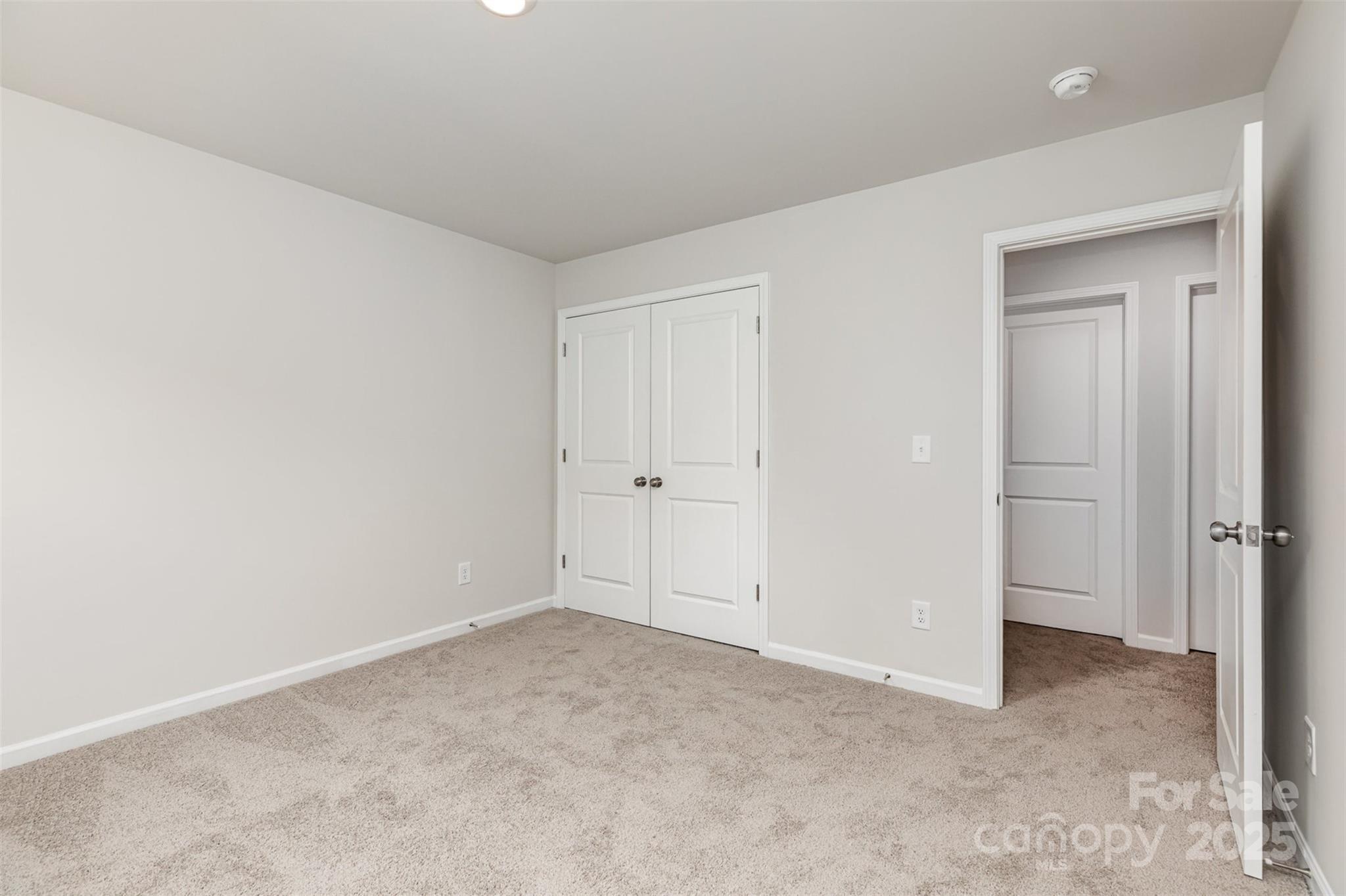 2059 Sadler Woods Lane — Charlotte