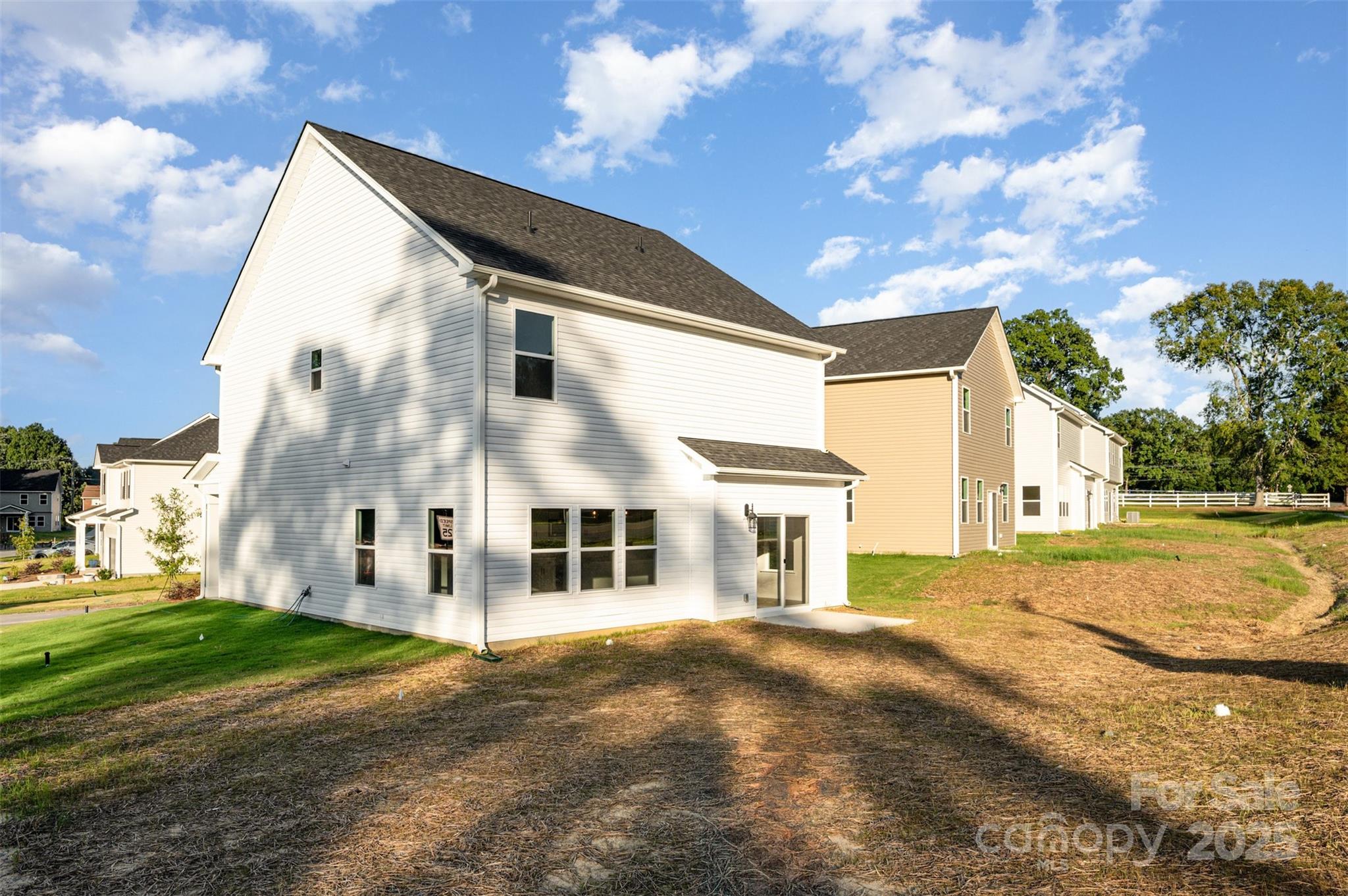 2059 Sadler Woods Lane — Charlotte