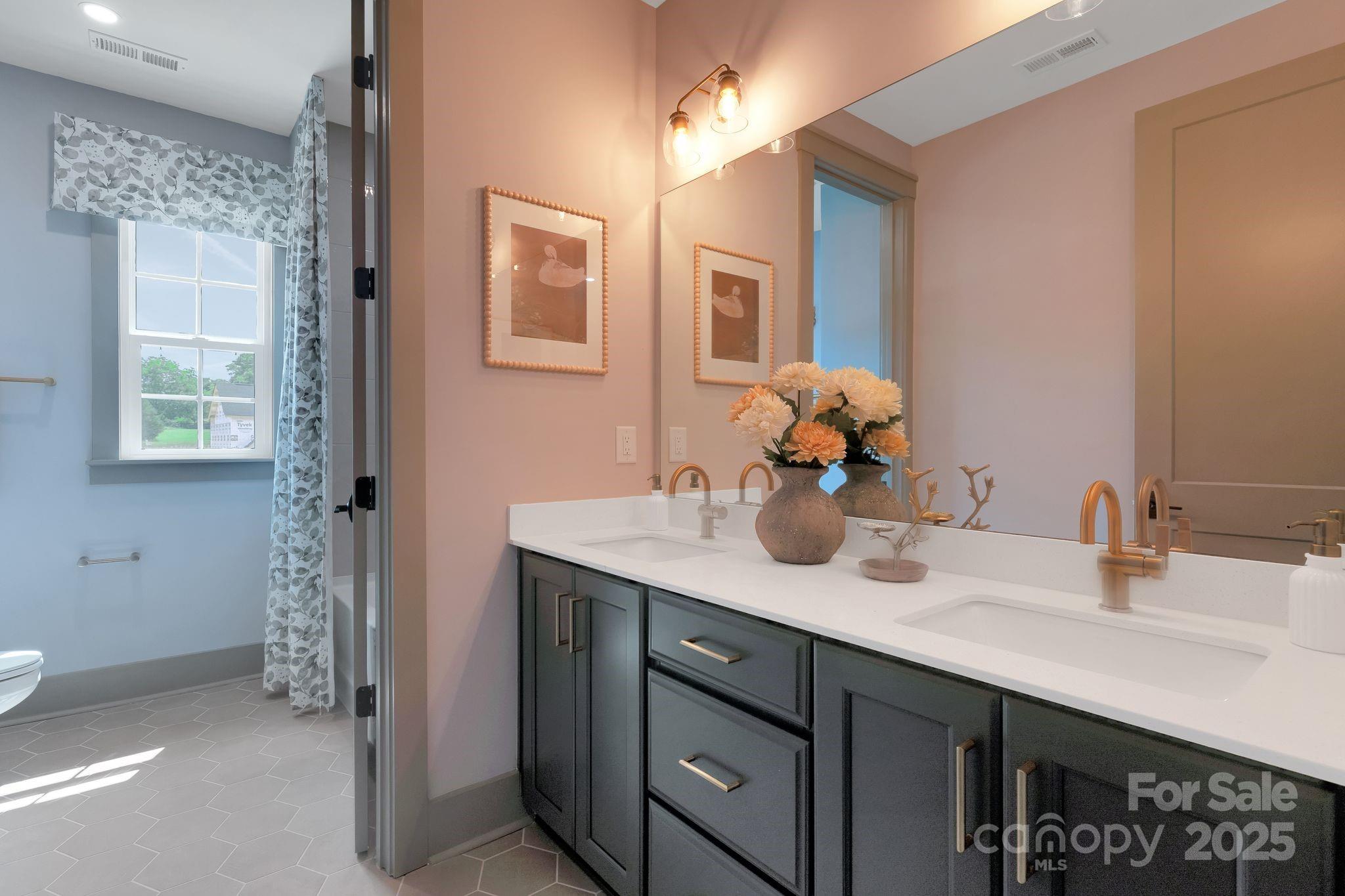 13648 Glennmayes Road — Huntersville