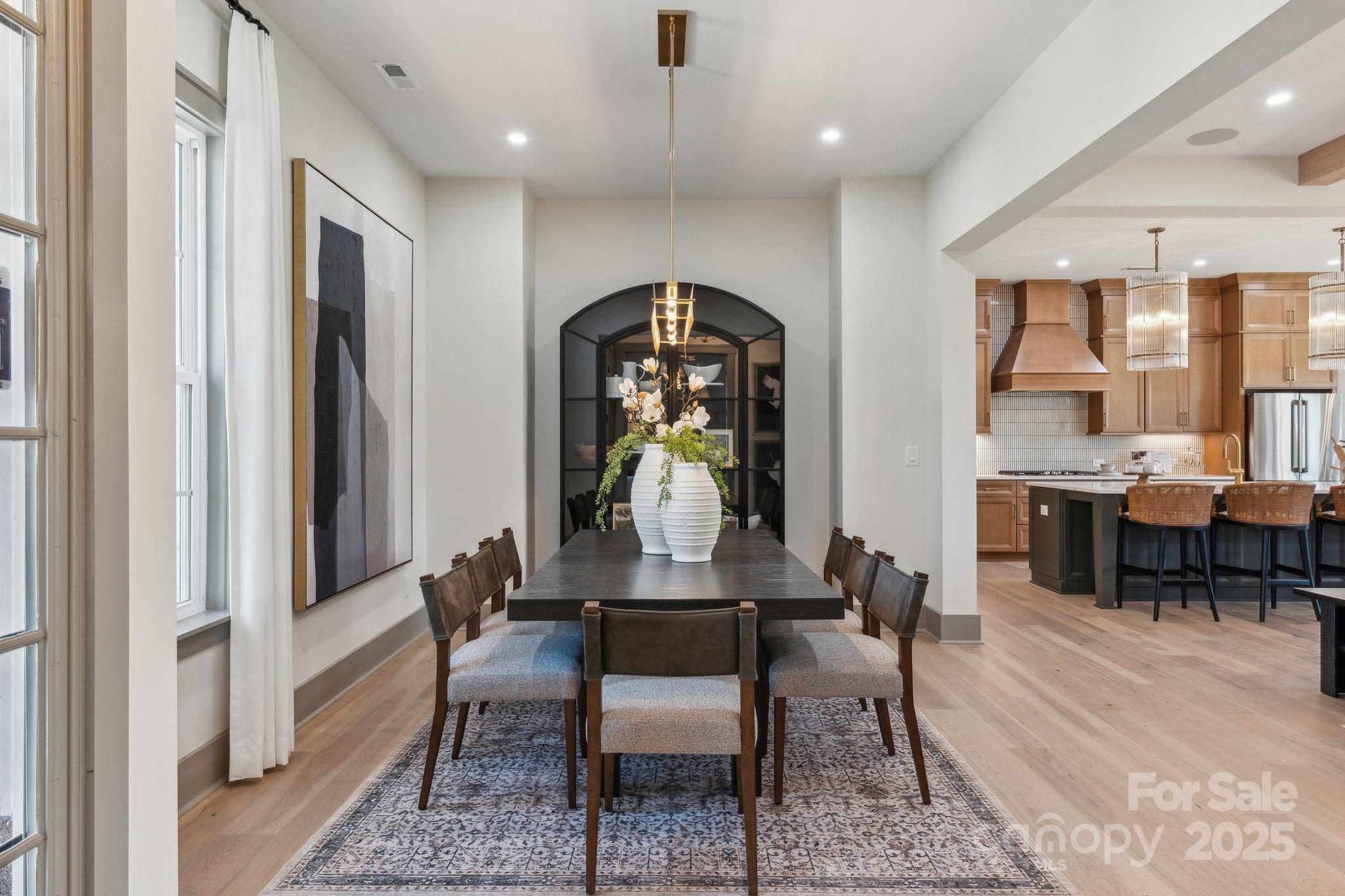 13648 Glennmayes Road — Huntersville