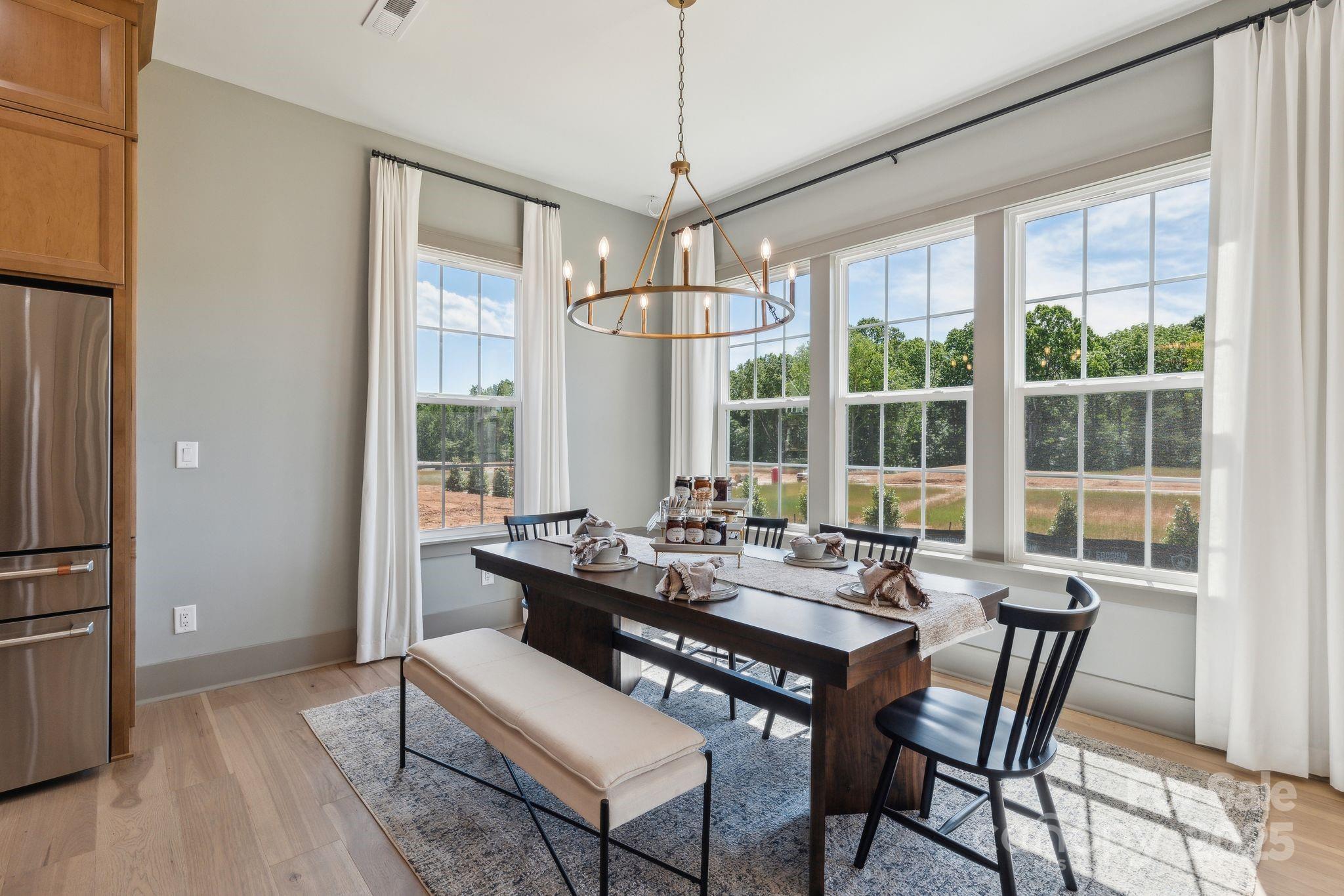 13648 Glennmayes Road — Huntersville