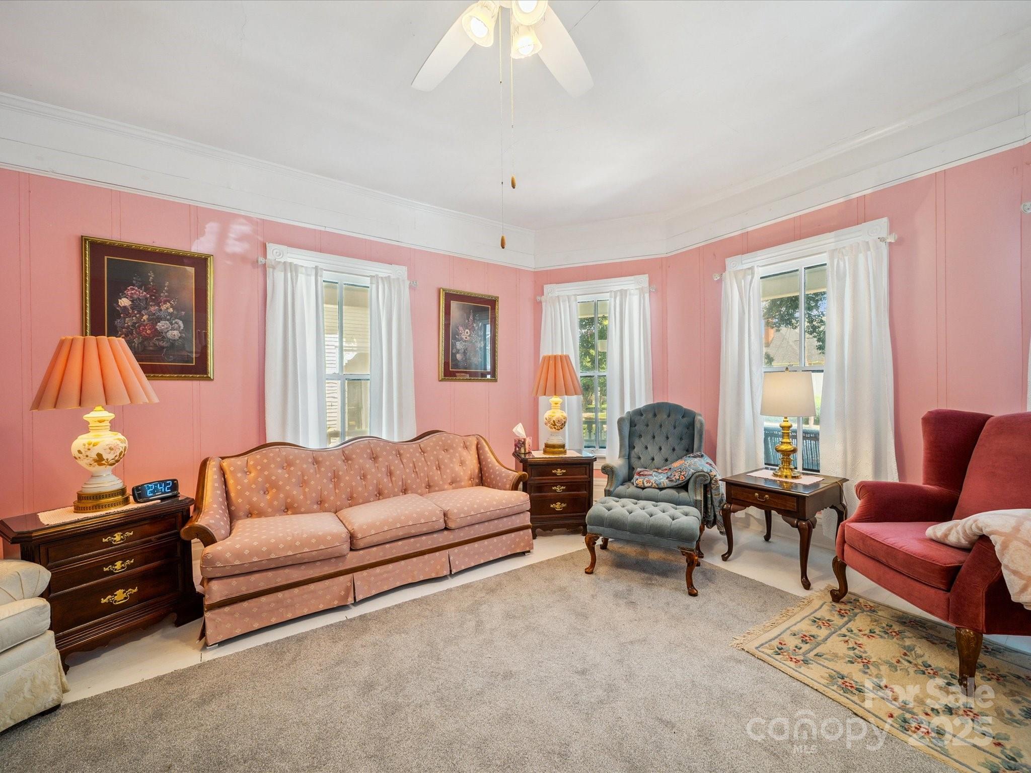 408 S Ellis Street — Salisbury