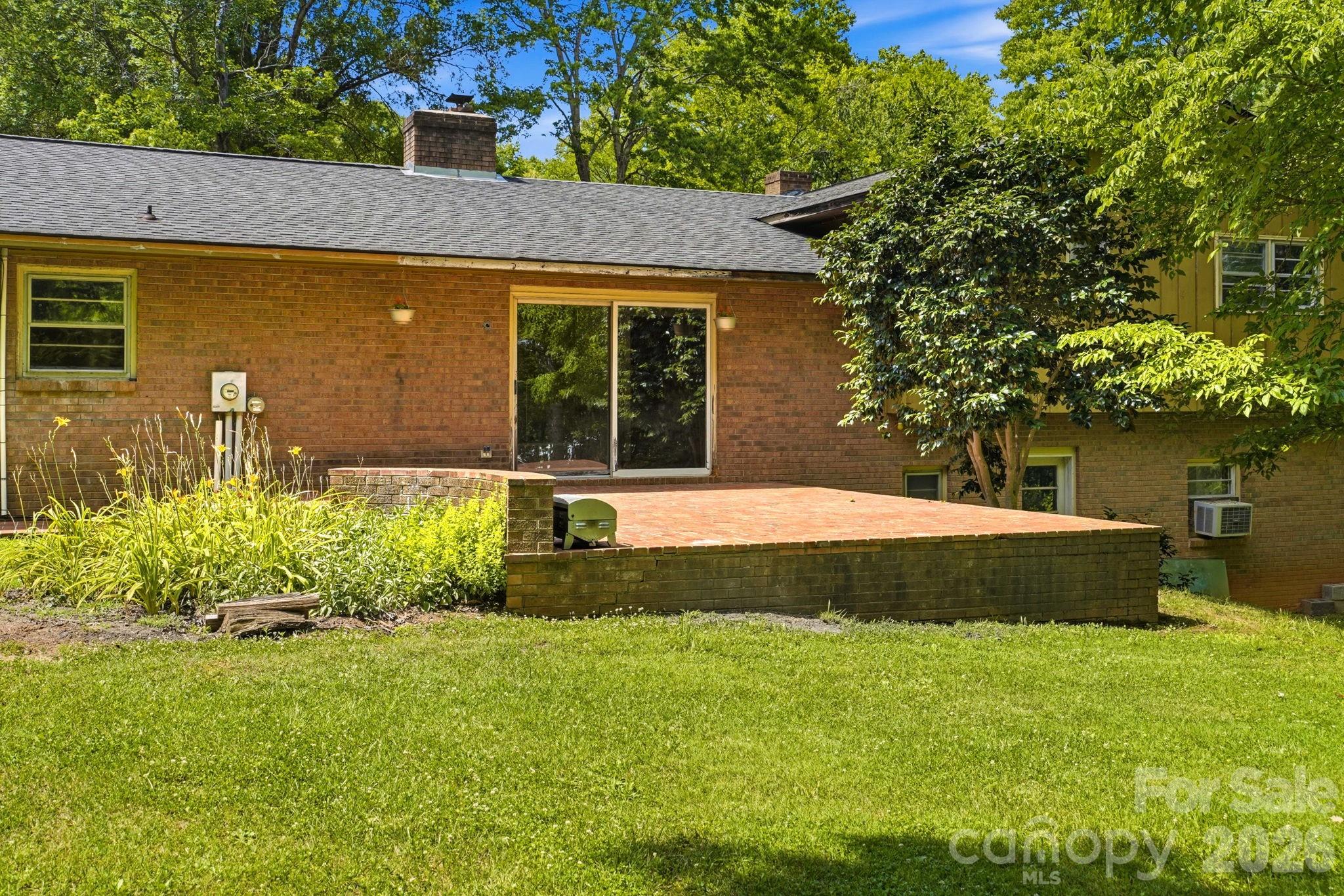 2619 Hopewell Church Road — Sherrills Ford