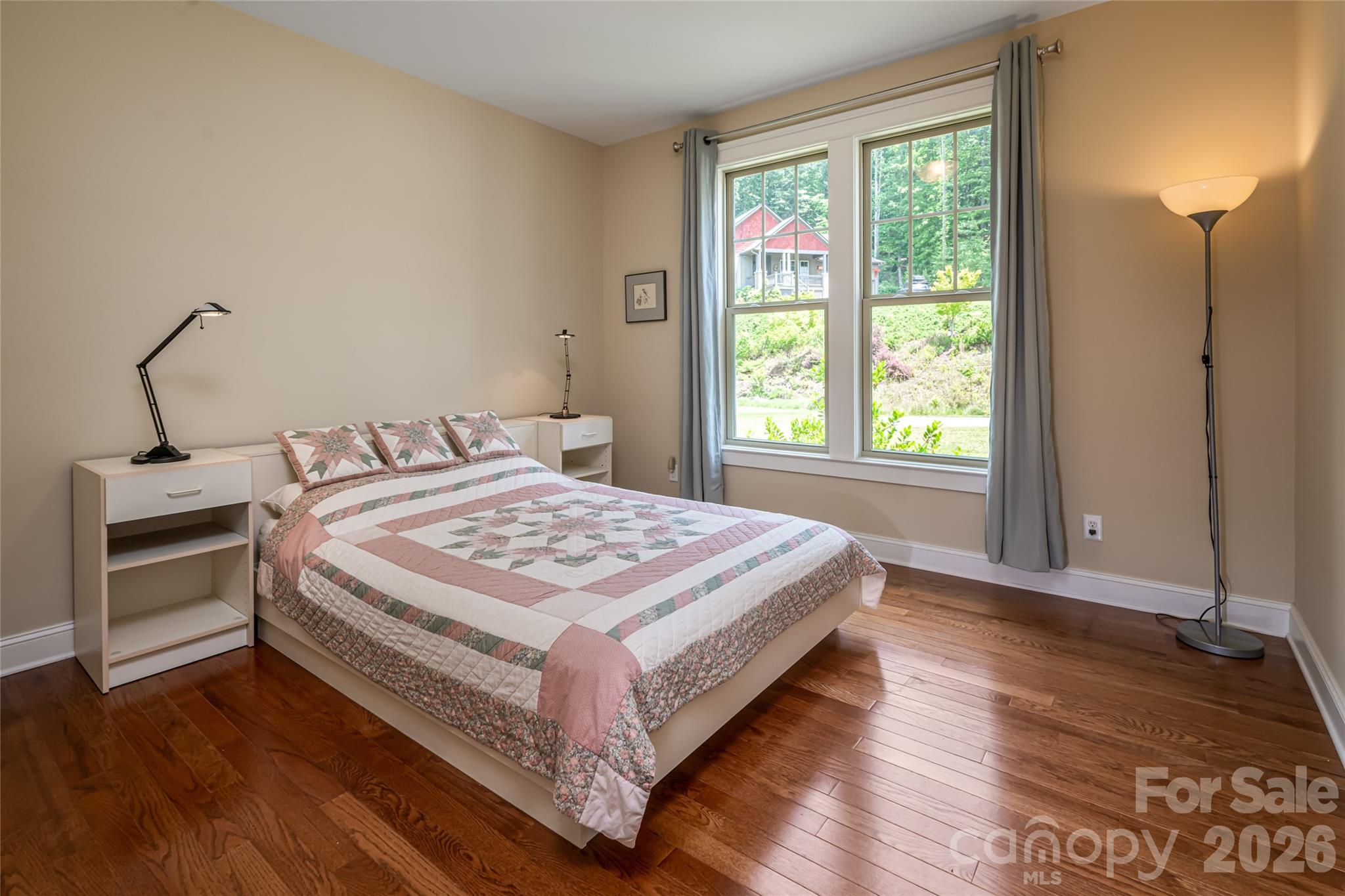 91 Greenwells Glory Drive — Biltmore Lake