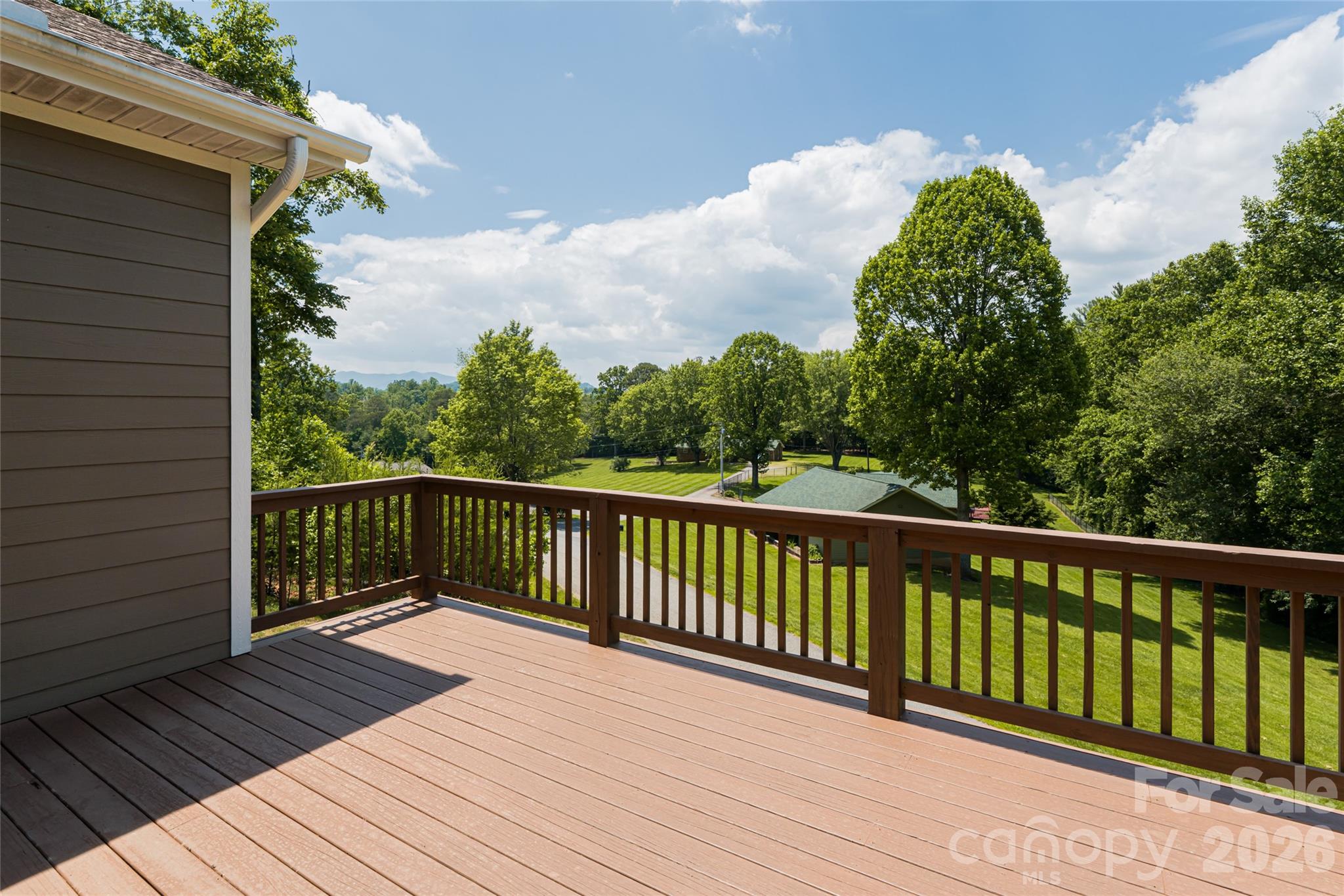 91 Greenwells Glory Drive — Biltmore Lake