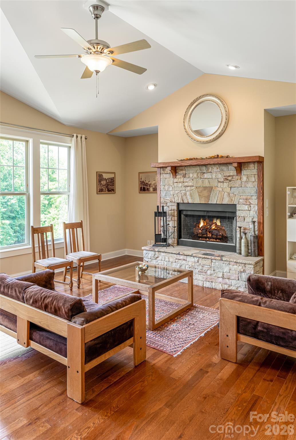 91 Greenwells Glory Drive — Biltmore Lake