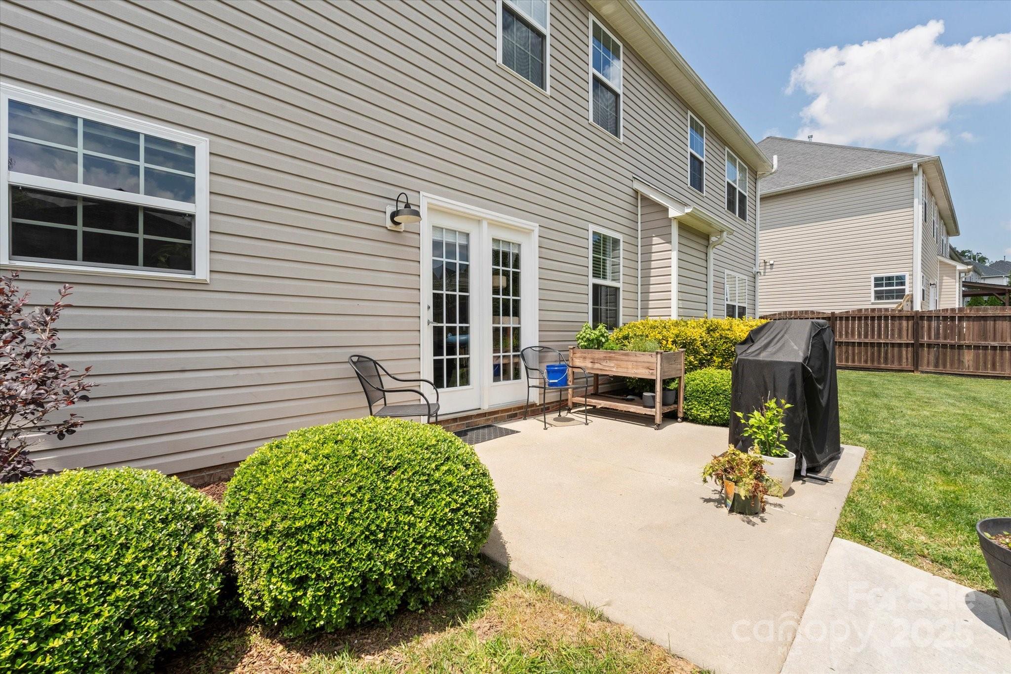 197 Roanoke Road — Fletcher