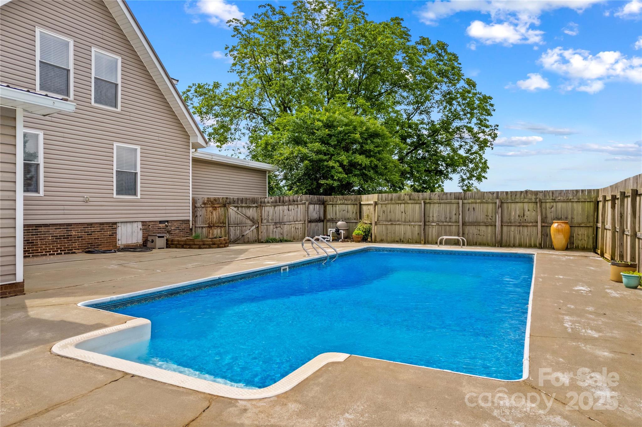 296 Hicks Creek Road — Troutman
