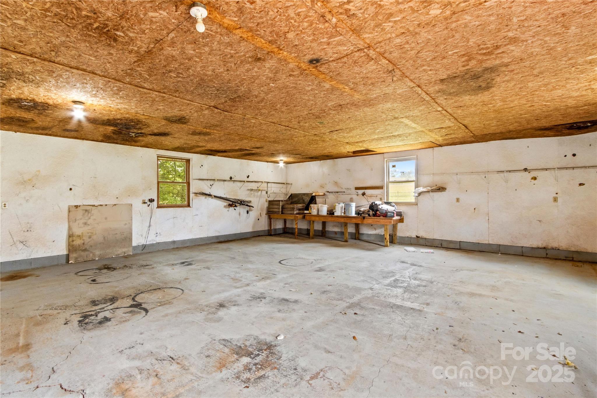 296 Hicks Creek Road — Troutman